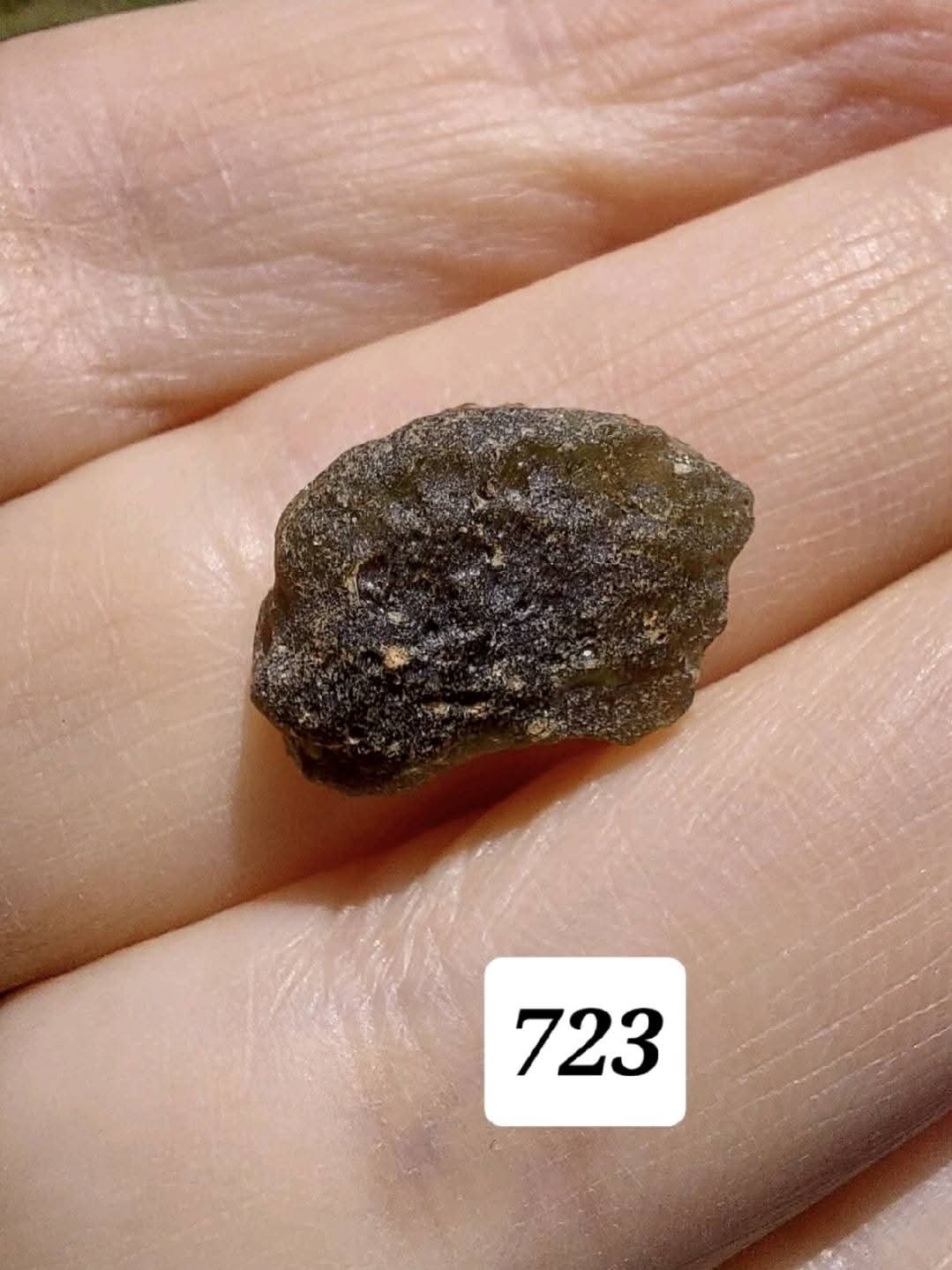 Moldavite Piece, 1.14g, Tektite (Ref: 723)