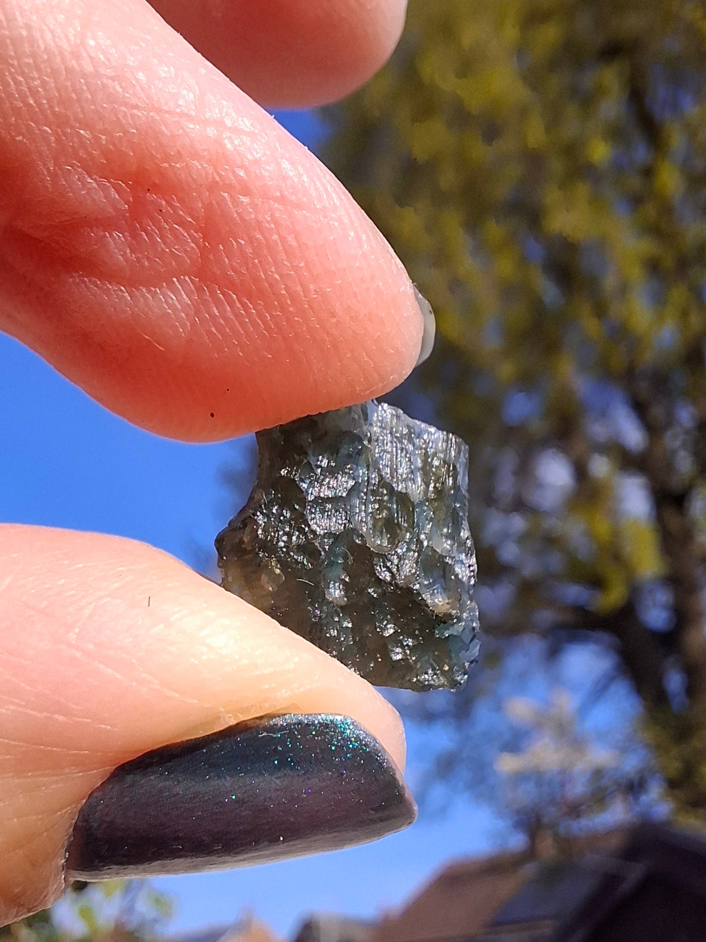 Moldavite Piece, 0.65g, Tektite (Ref: 1382)
