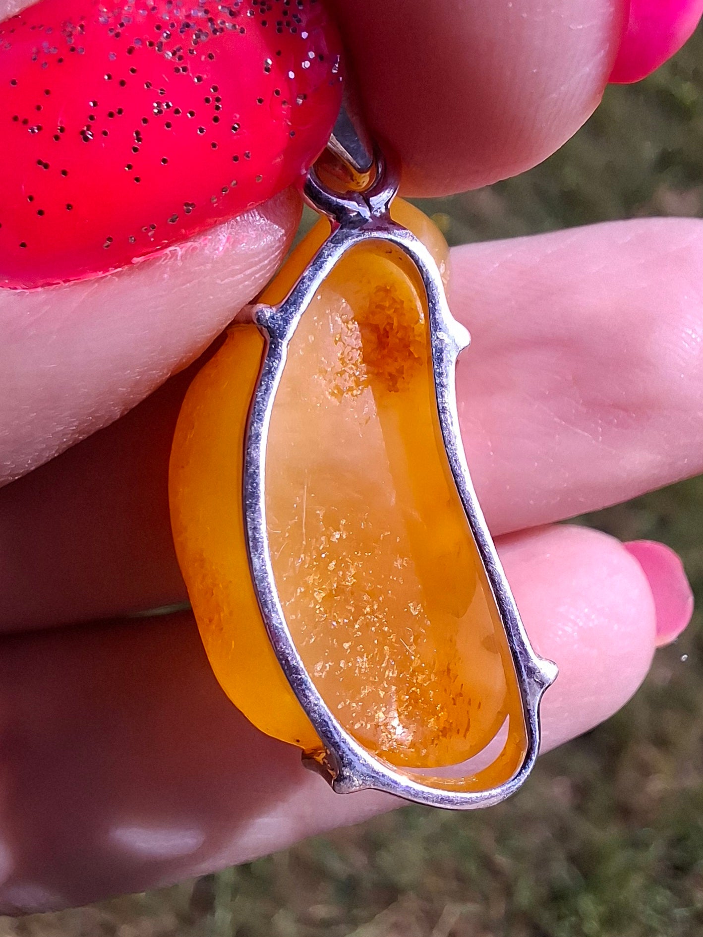 Baltic Amber Pendant, 925 Silver, Fossil (Ref: AP7)