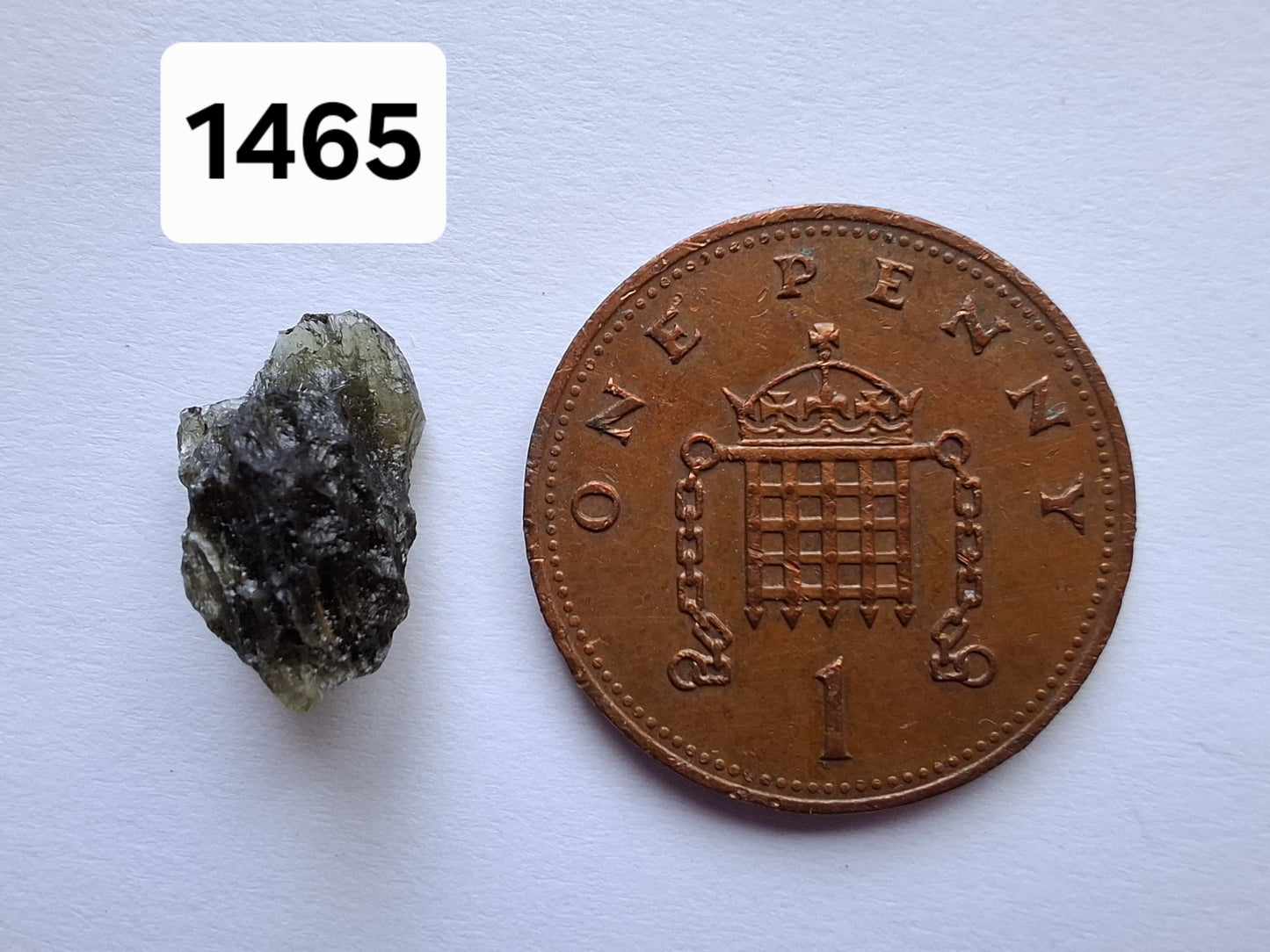 Moldavite Piece, 0.59g, Tektite (Ref: 1465)