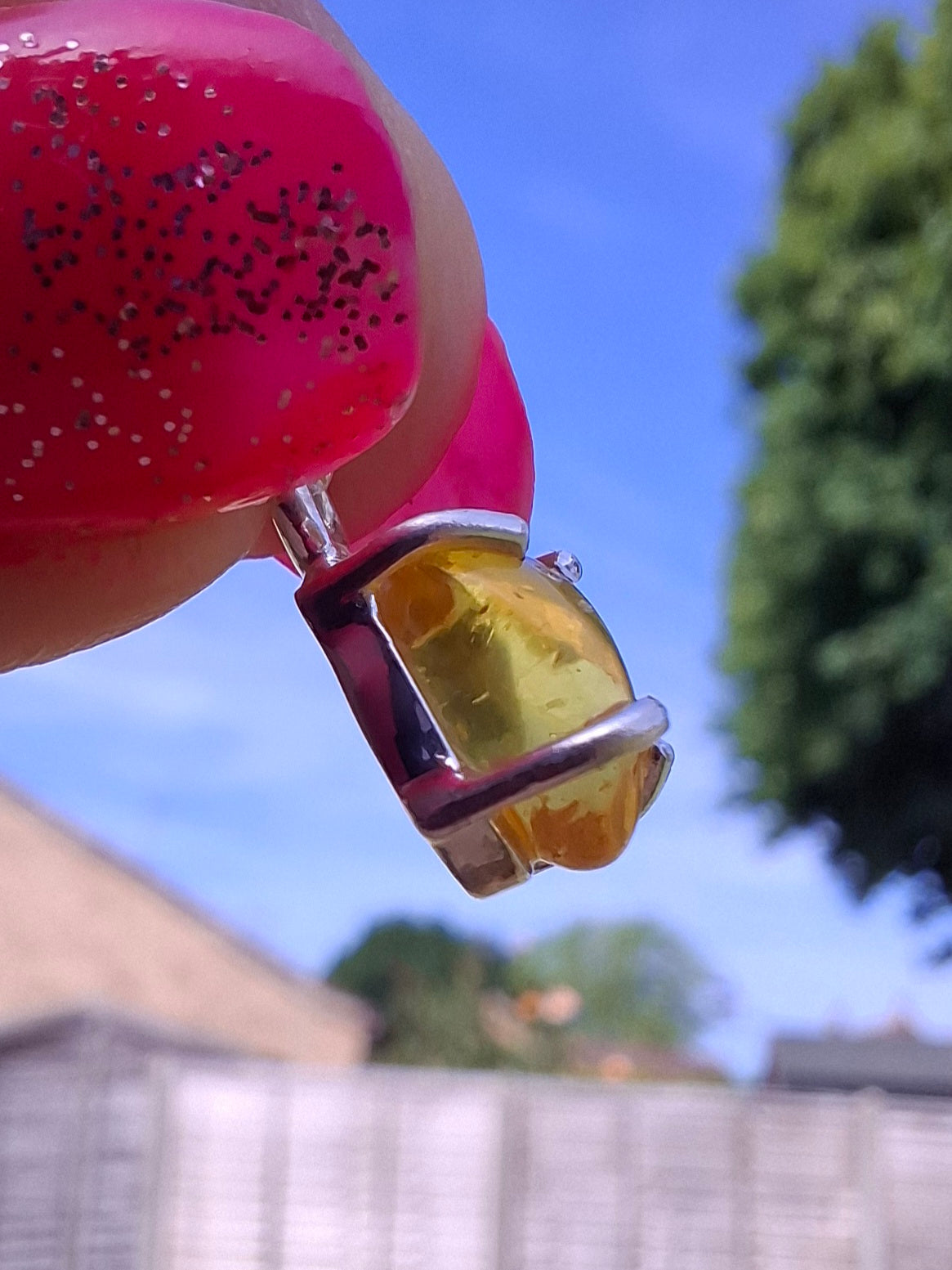 Baltic Amber Pendant, 925 Silver, Fossil (Ref: AP16)