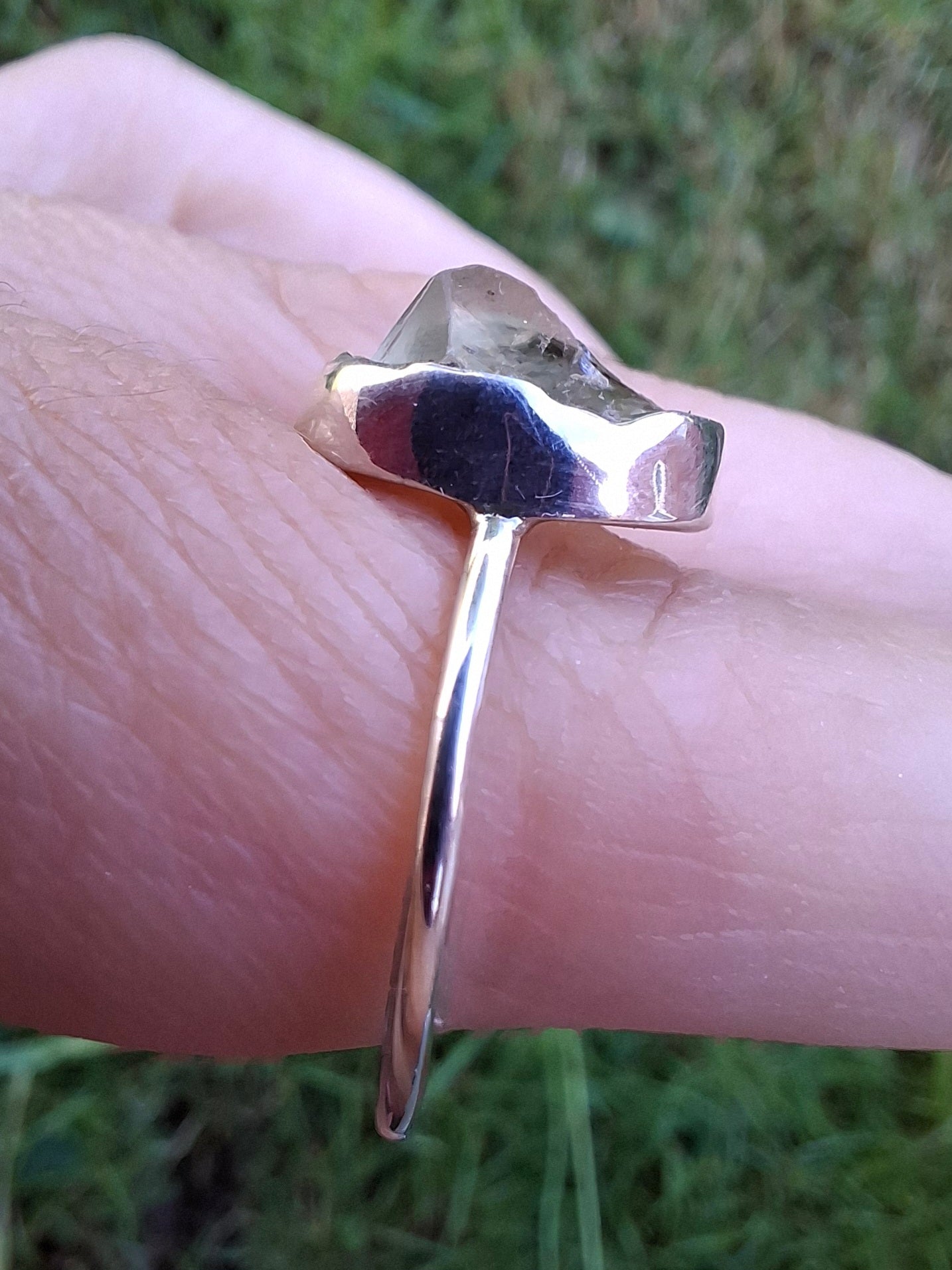 Libyan Desert Glass Ring, size large R/small S, 925 Silver, Tektite (Ref: LR42)