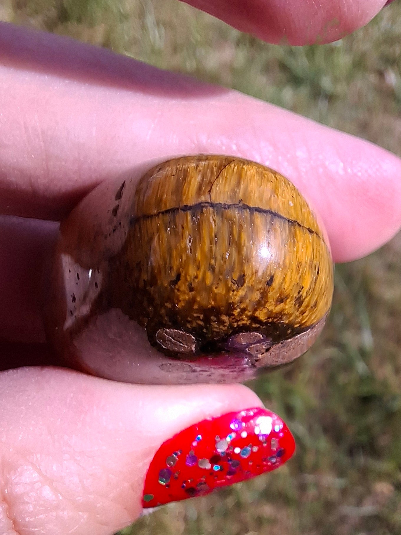 Tigers Eye, Tumble Stone, Crystal (Ref: T129)