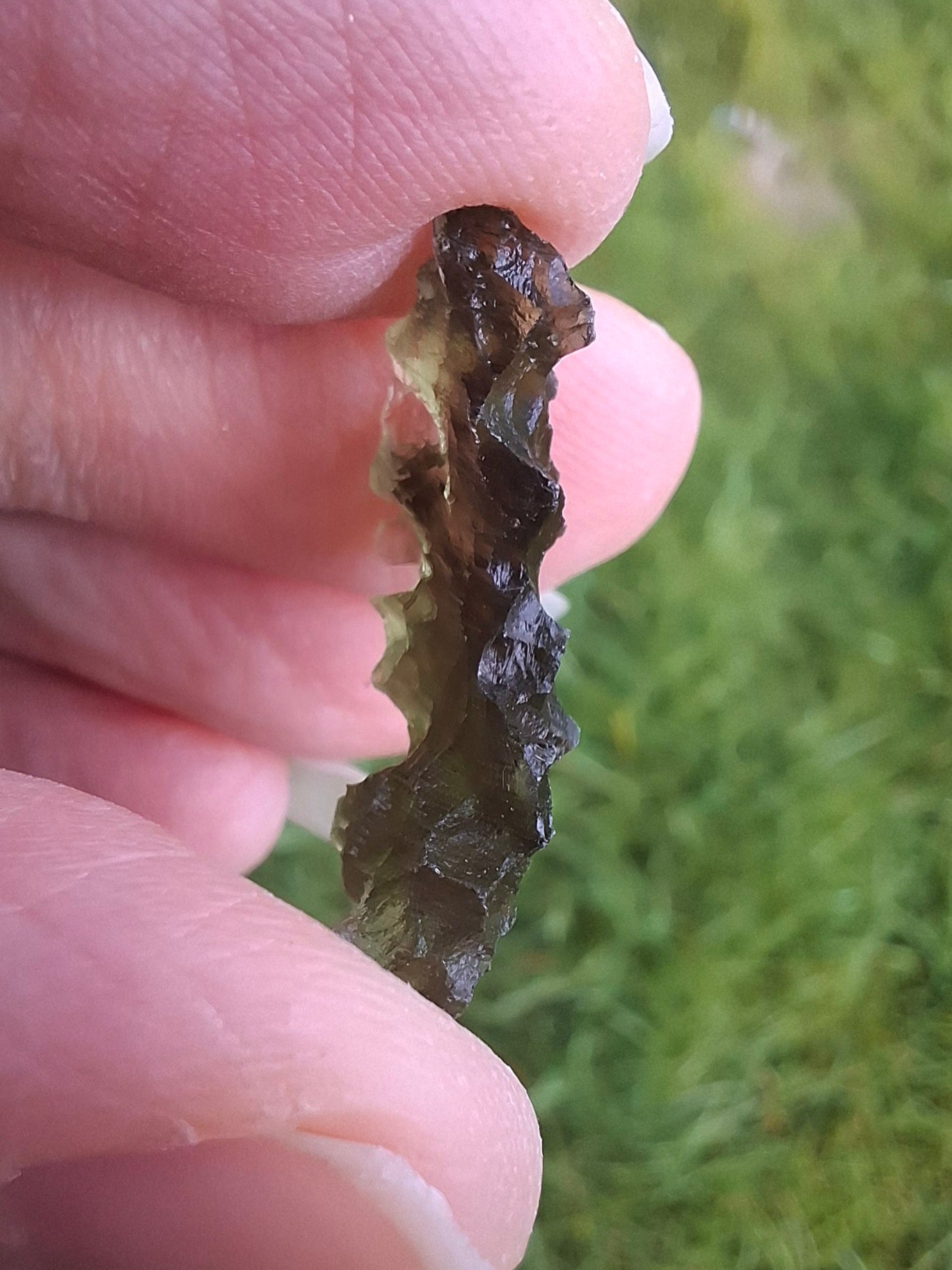 Moldavite Piece, JEZKOVNA BESEDNICE, 1.41g, Tektite (Ref: 1284)