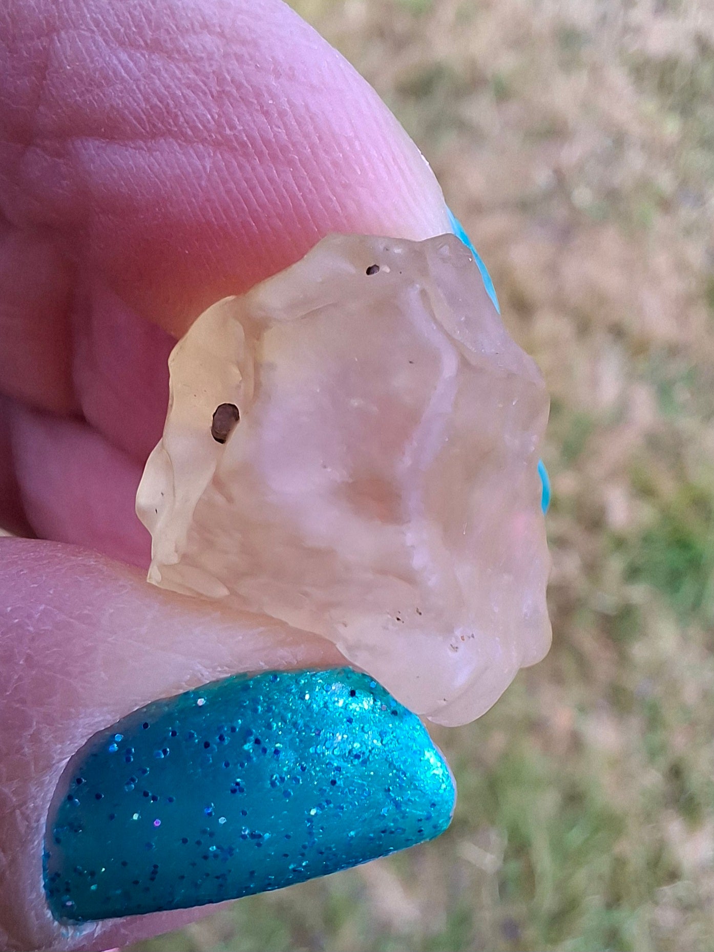 Libyan Desert Glass Piece, 5.58g, Tektite