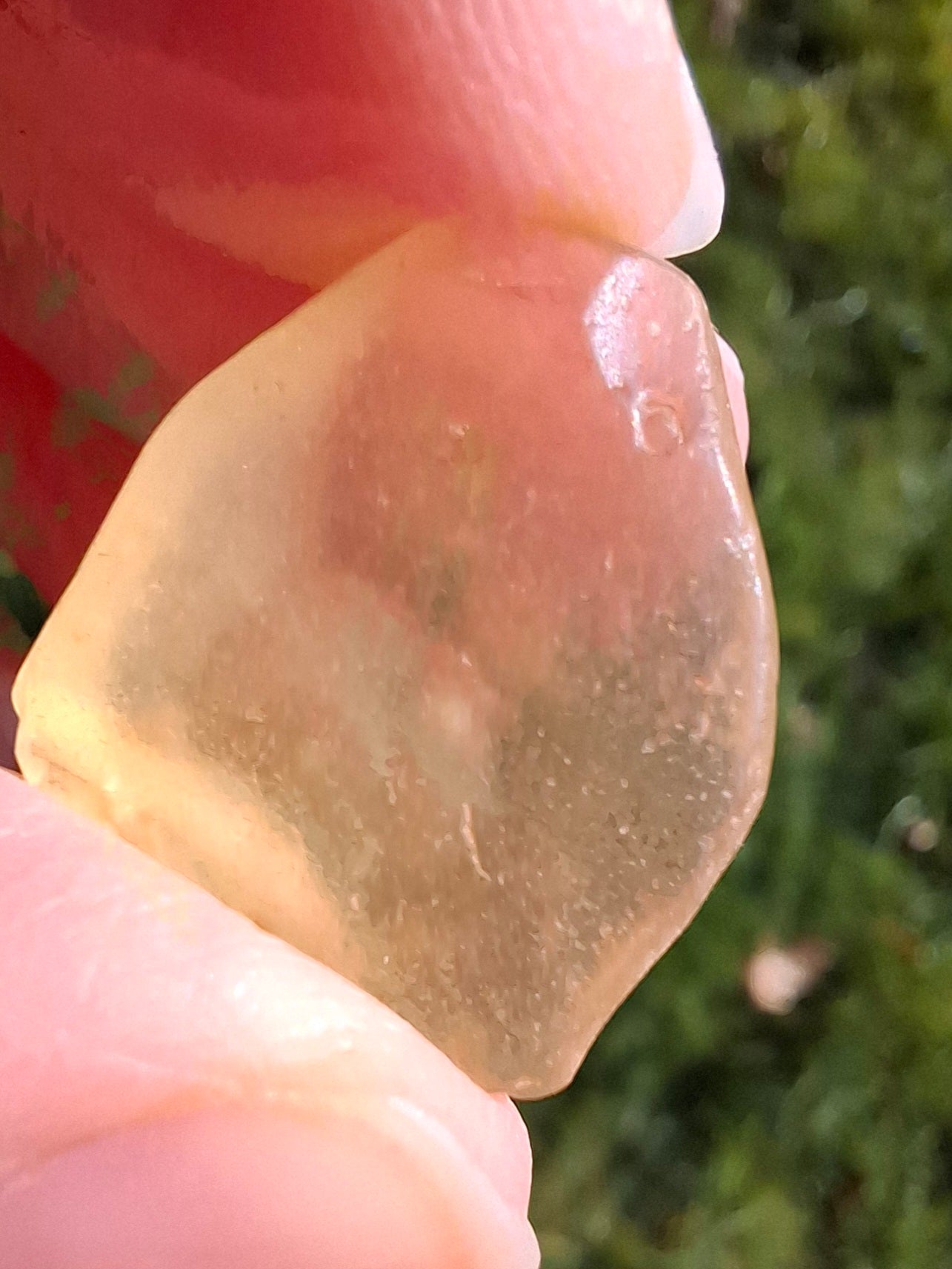 Libyan Desert Glass small Piece, 2.91g, Tektite (Ref: L1356)