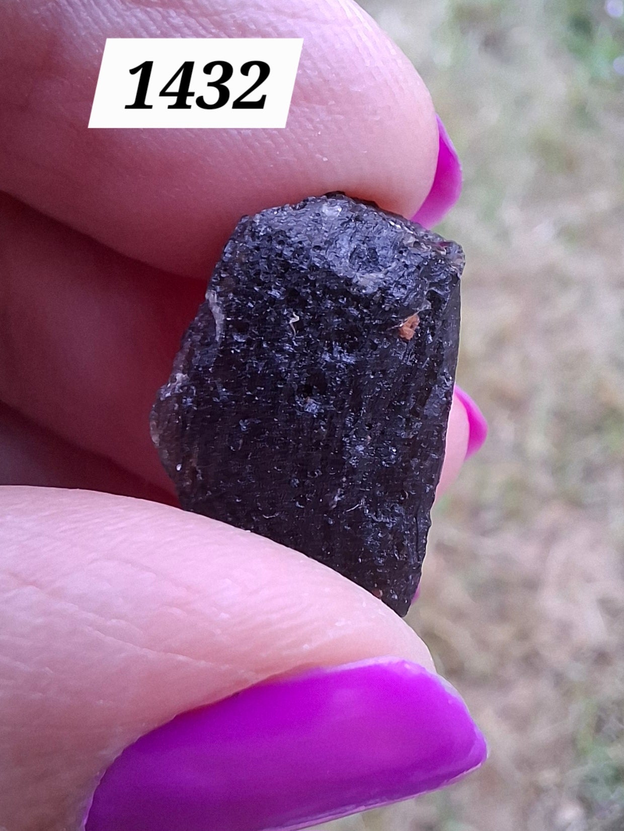 Moldavite Piece, 2.80g, Tektite (Ref: 1432)