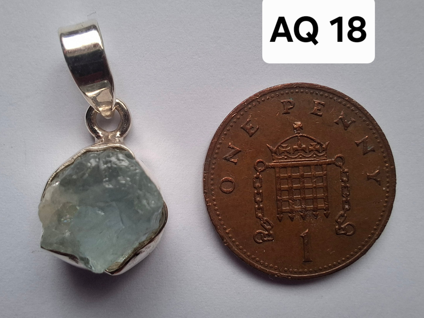 Aquamarine Pendant, 925 Silver, Crystal (Ref: AQ18)