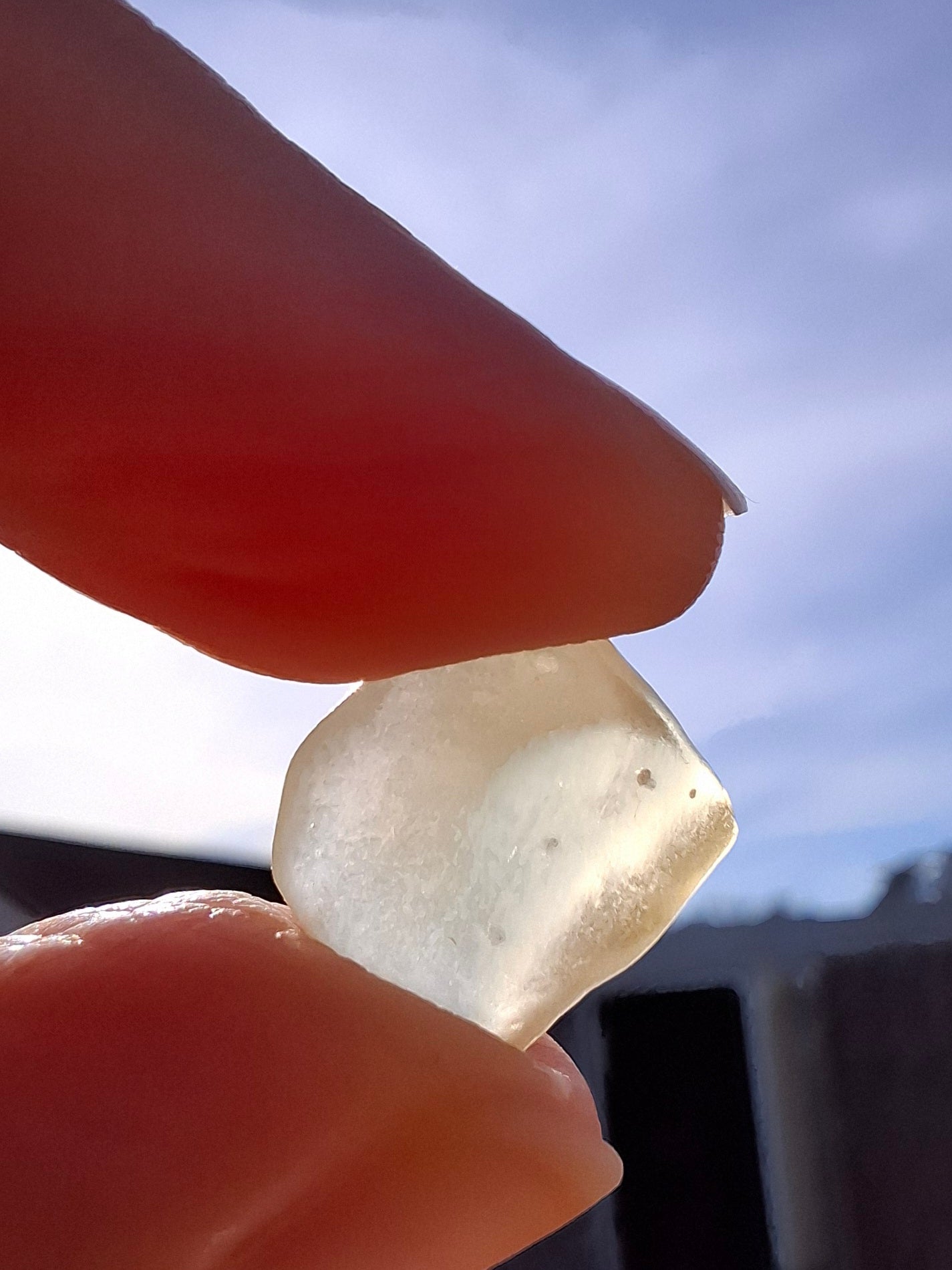 Libyan Desert Glass small Piece, 1.50g, Tektite (Ref: L1354)
