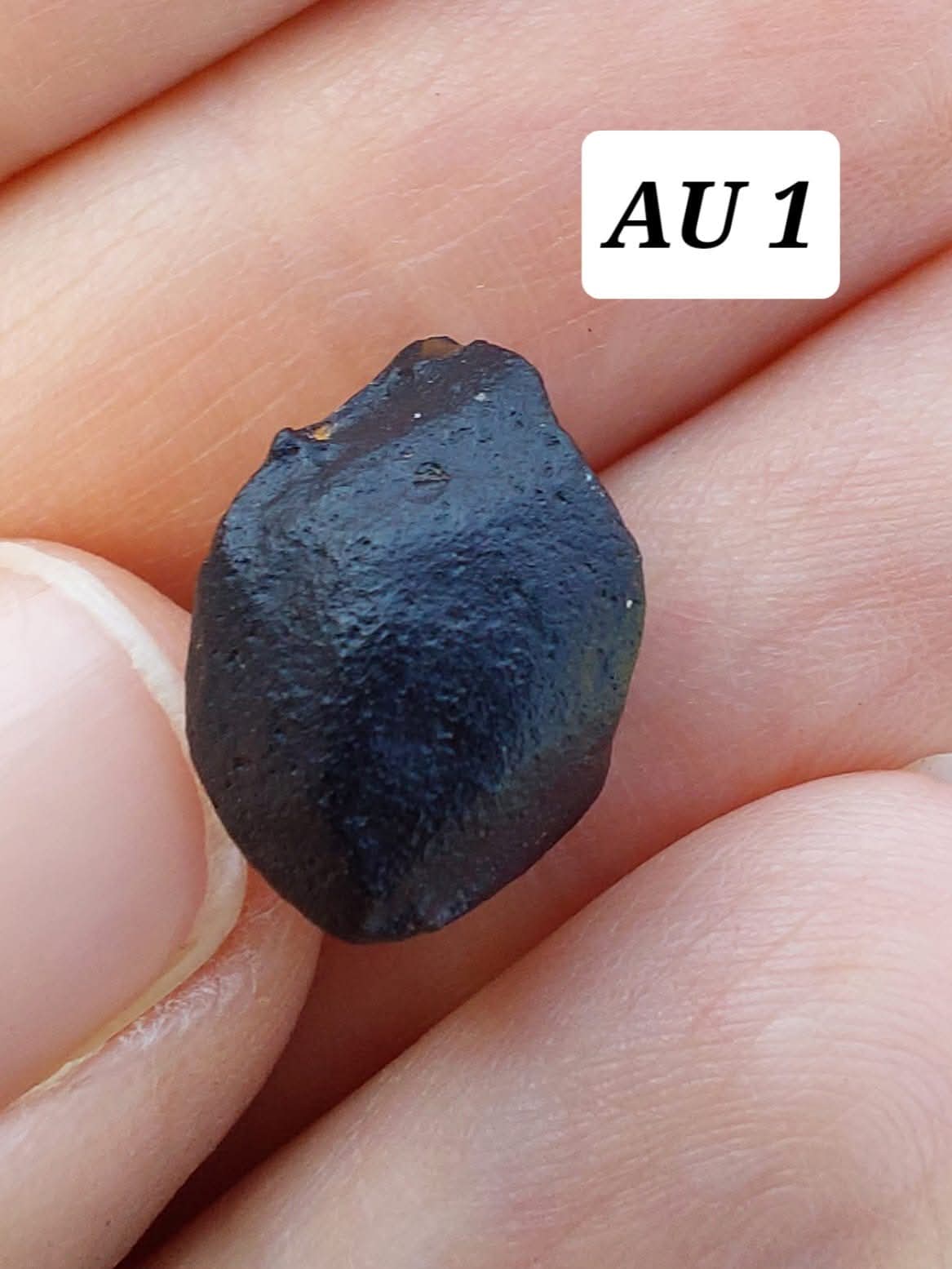 Australite, 1.54g, Tektite (Ref: AU1)