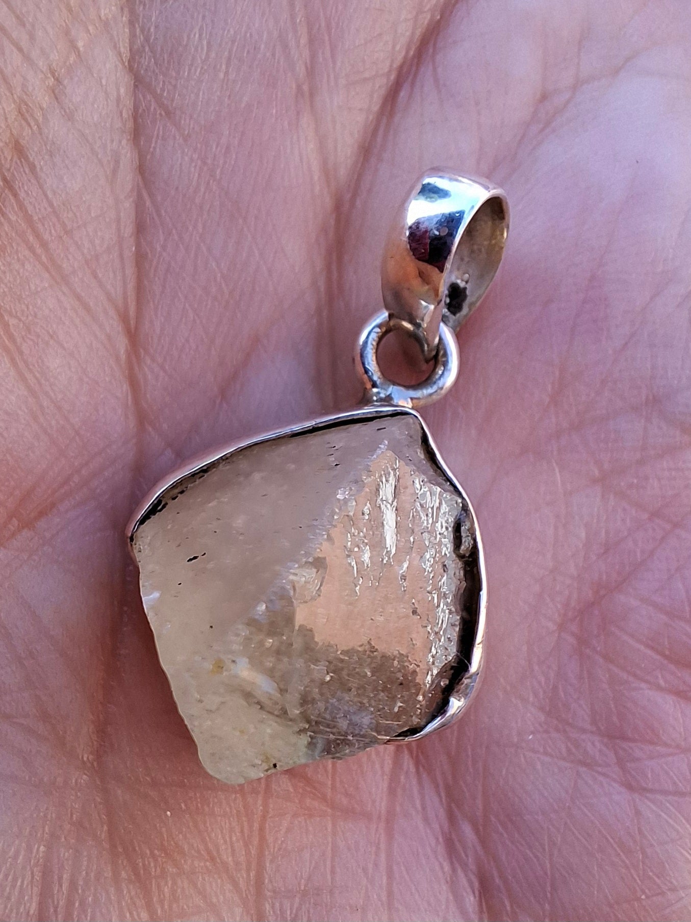 Libyan Desert Glass Pendant, 925 Silver, Tektite (Ref: LP104)