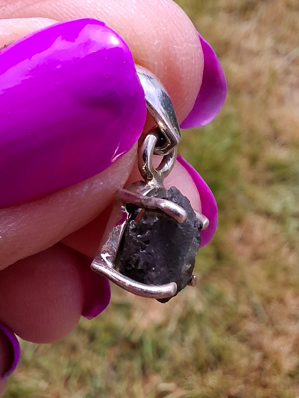 Moldavite Claw Pendant, 925 Silver, Tektite (Ref: P17)