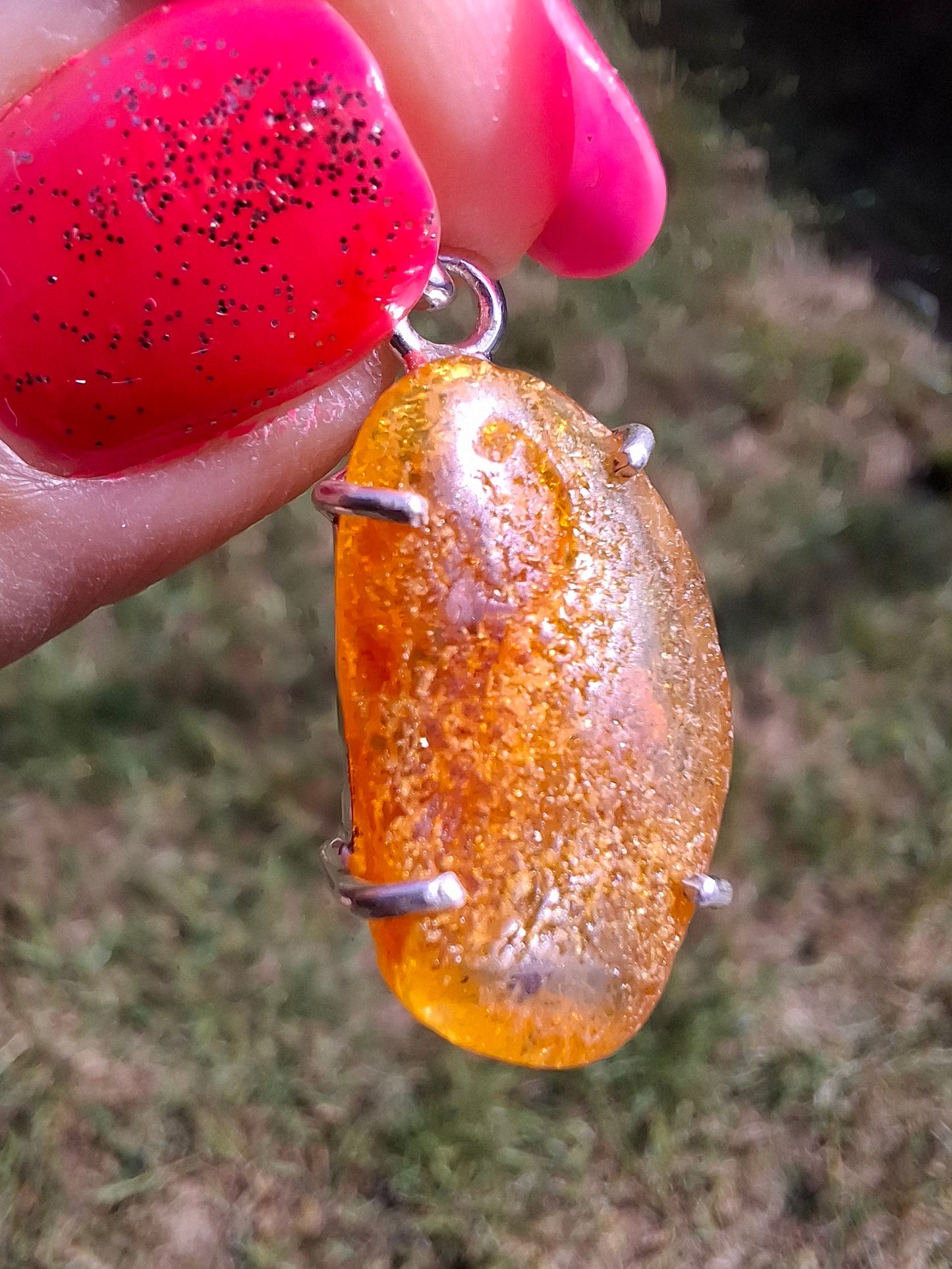 Baltic Amber Pendant, 925 Silver, Fossil (Ref: AP11)