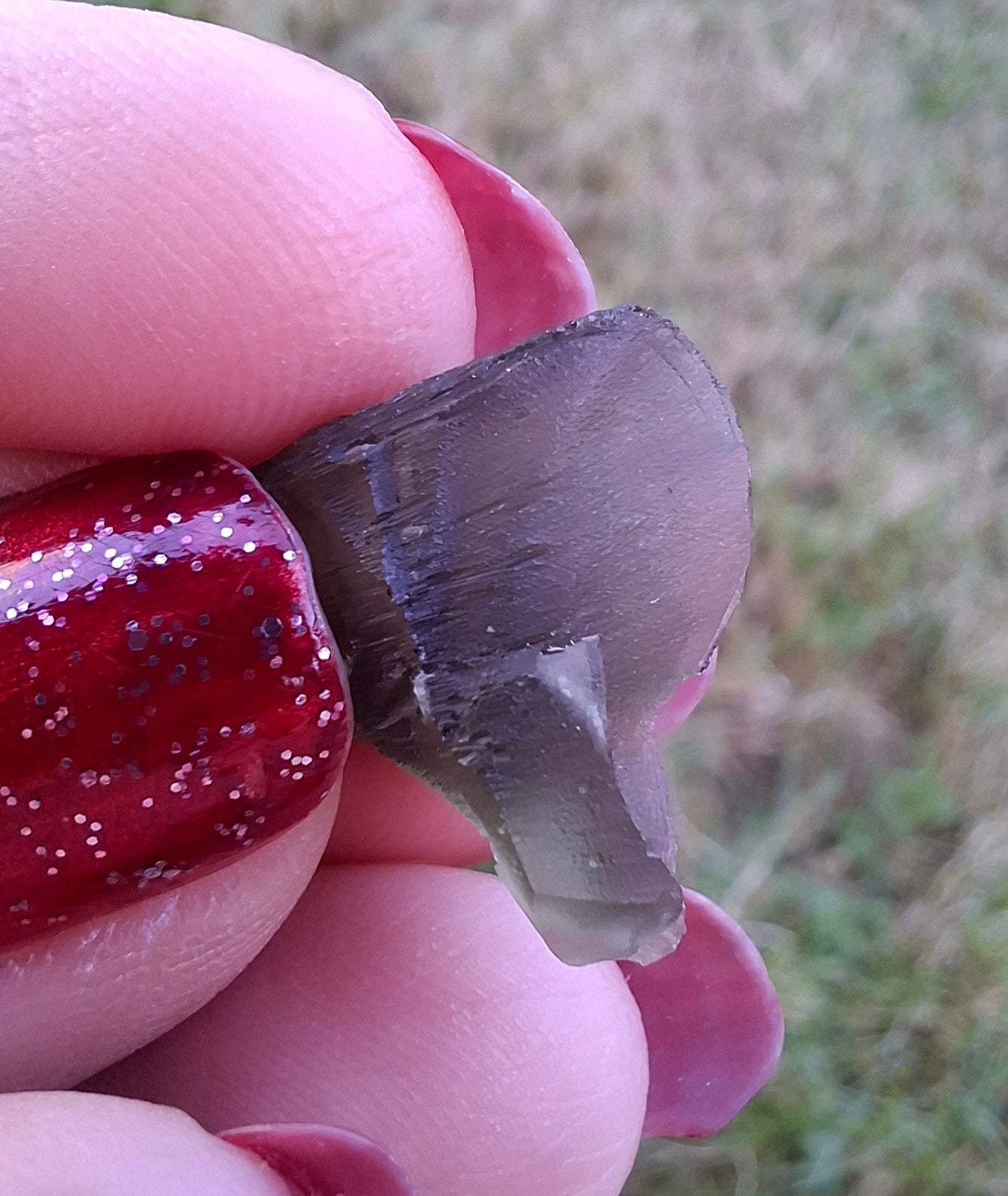 Moldavite Piece, 1.68g, Tektite (Ref: 1468)
