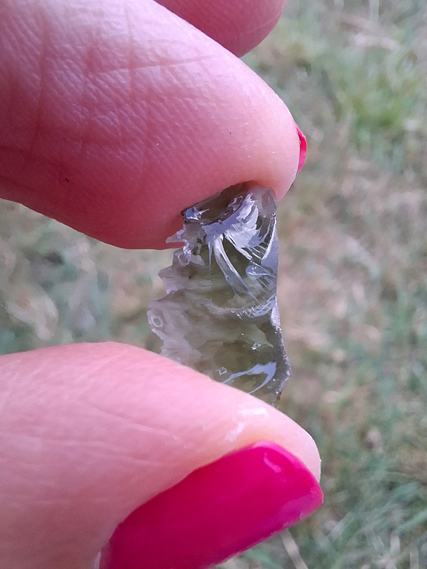 Moldavite Piece, SNOWFLAKE, FROSTED, BRUSNA, 0.44g, Tektite (Ref: 1497)