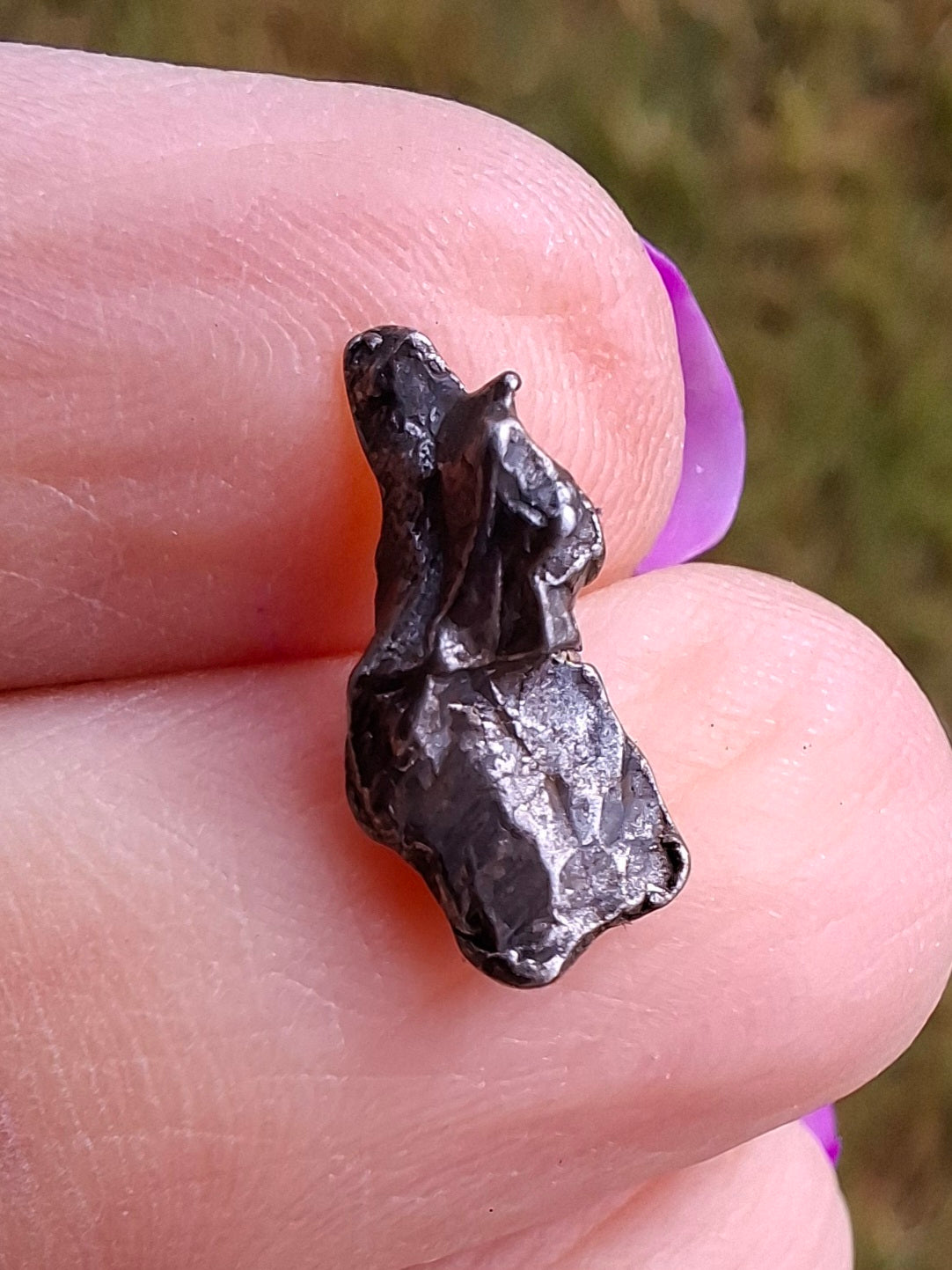 Campo del Cielo, 0.99g, Nickel Iron Meteorite (Ref: C5)