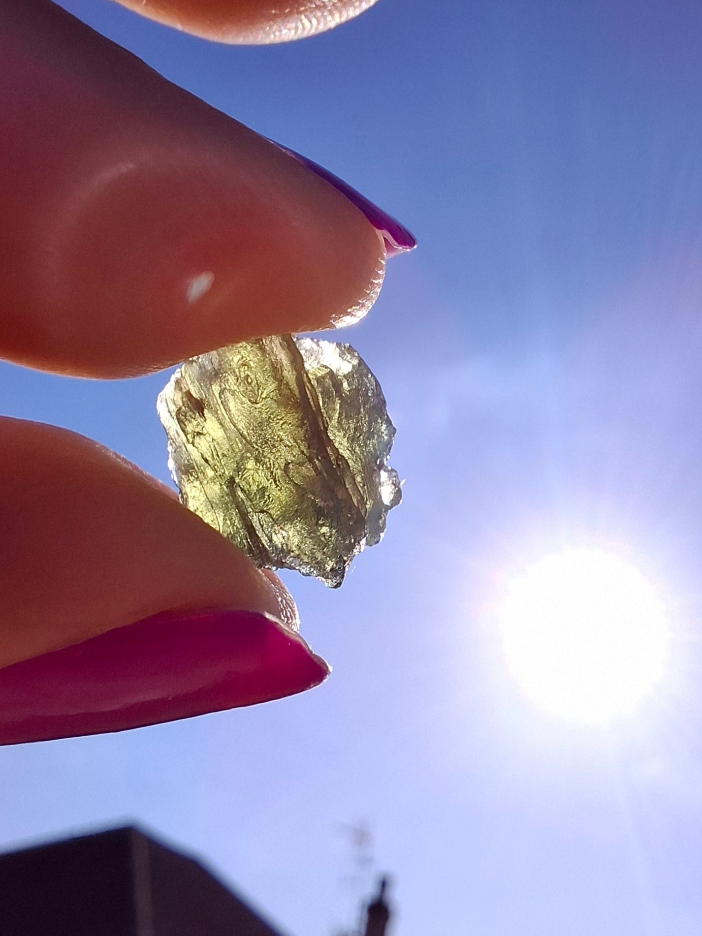 Moldavite Piece, 0.84g, Tektite (Ref: 1445)