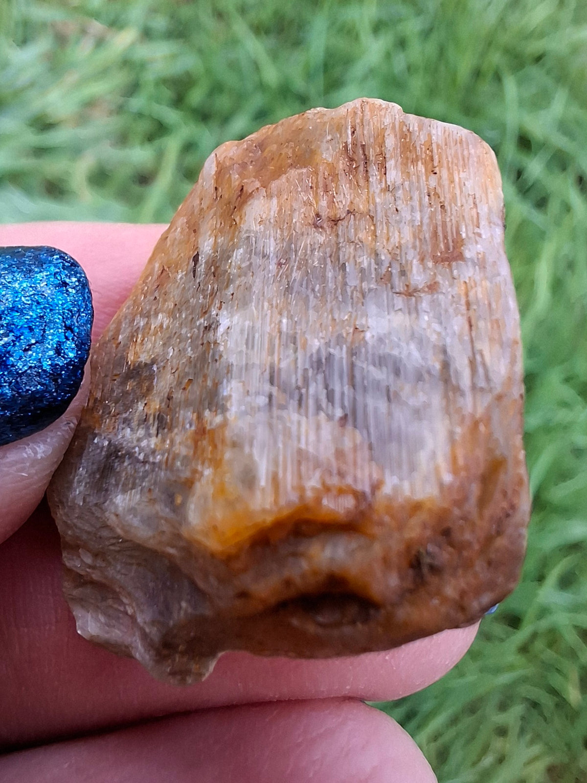 Diaspore (Zultanite), 8.80g, Crystal (Ref: DIS3)