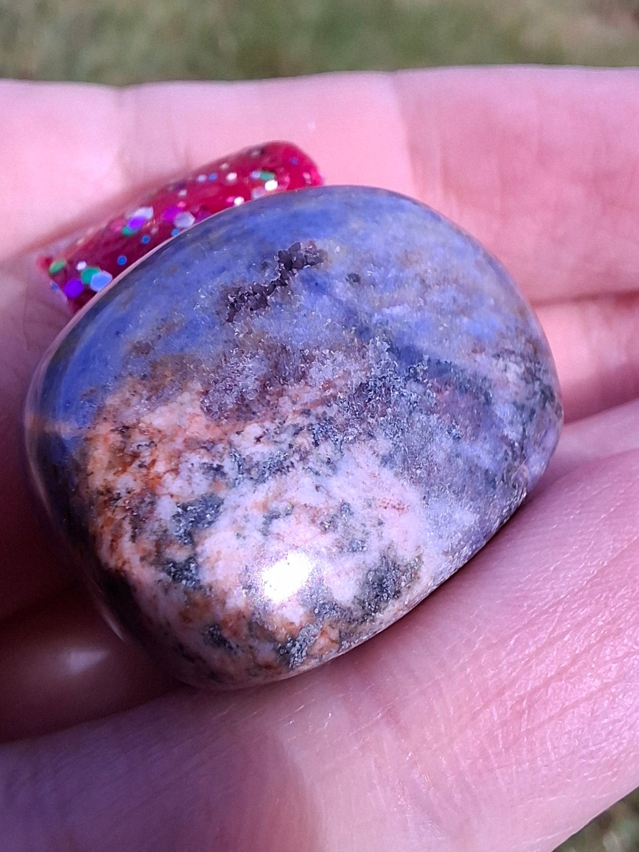 Sodalite, Tumble Stone, Crystal (Ref: T155)