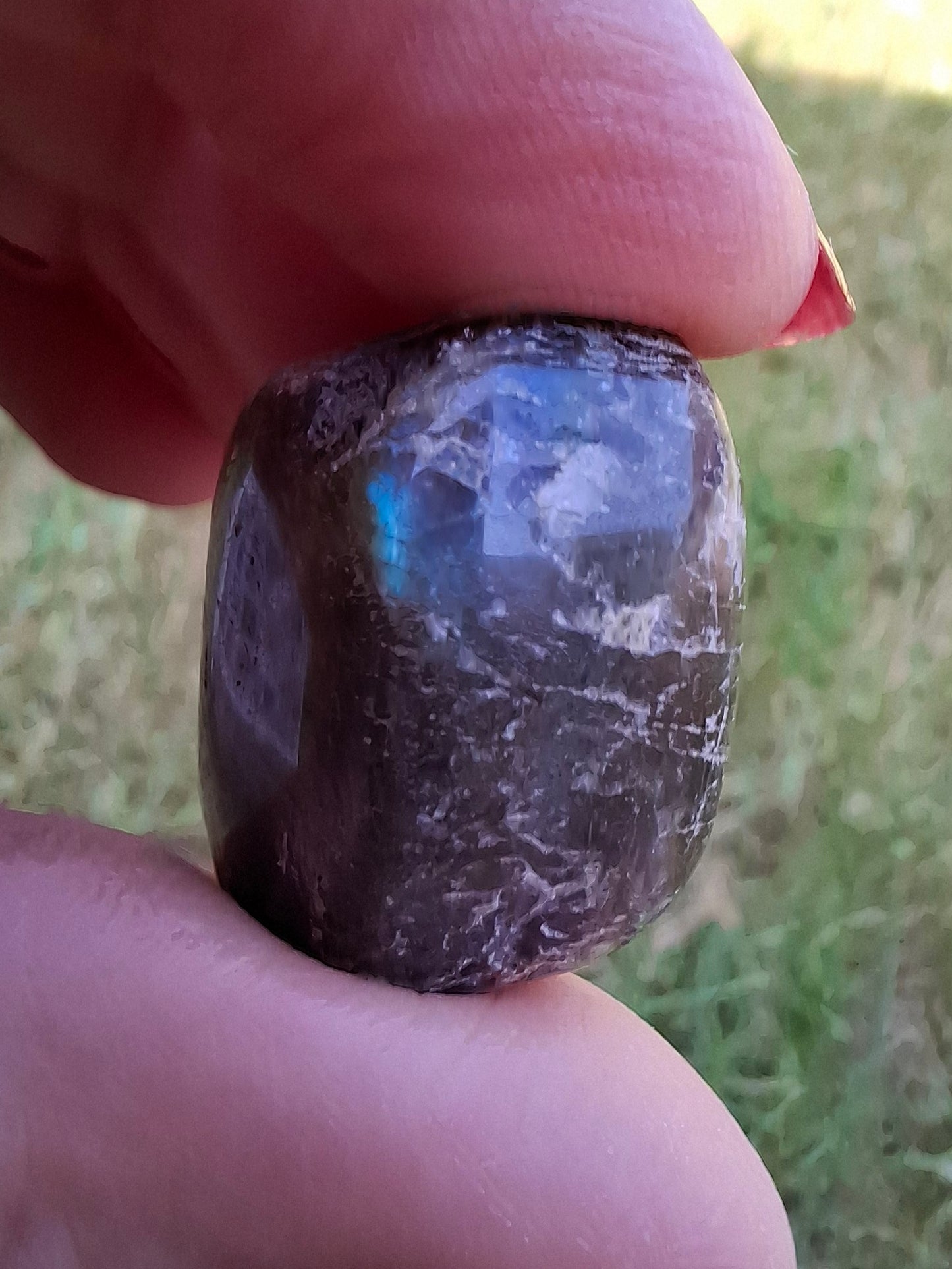 Labradorite, Tumble Stone, Crystal (Ref: T211)