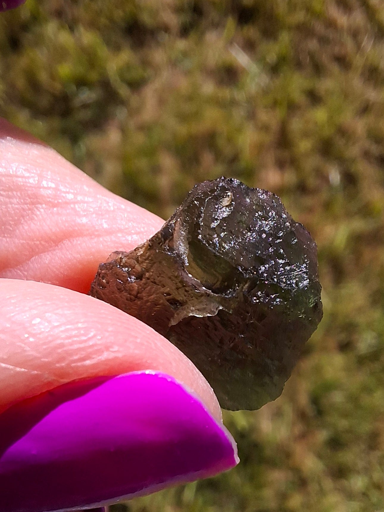 Moldavite Piece, 1.92g, Tektite (Ref: 1426)
