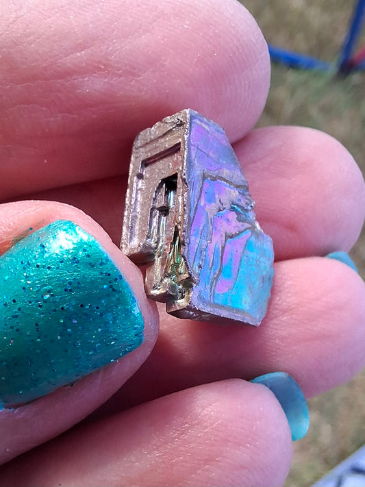 Small Bismuth, Crystal (Ref: BRH3)