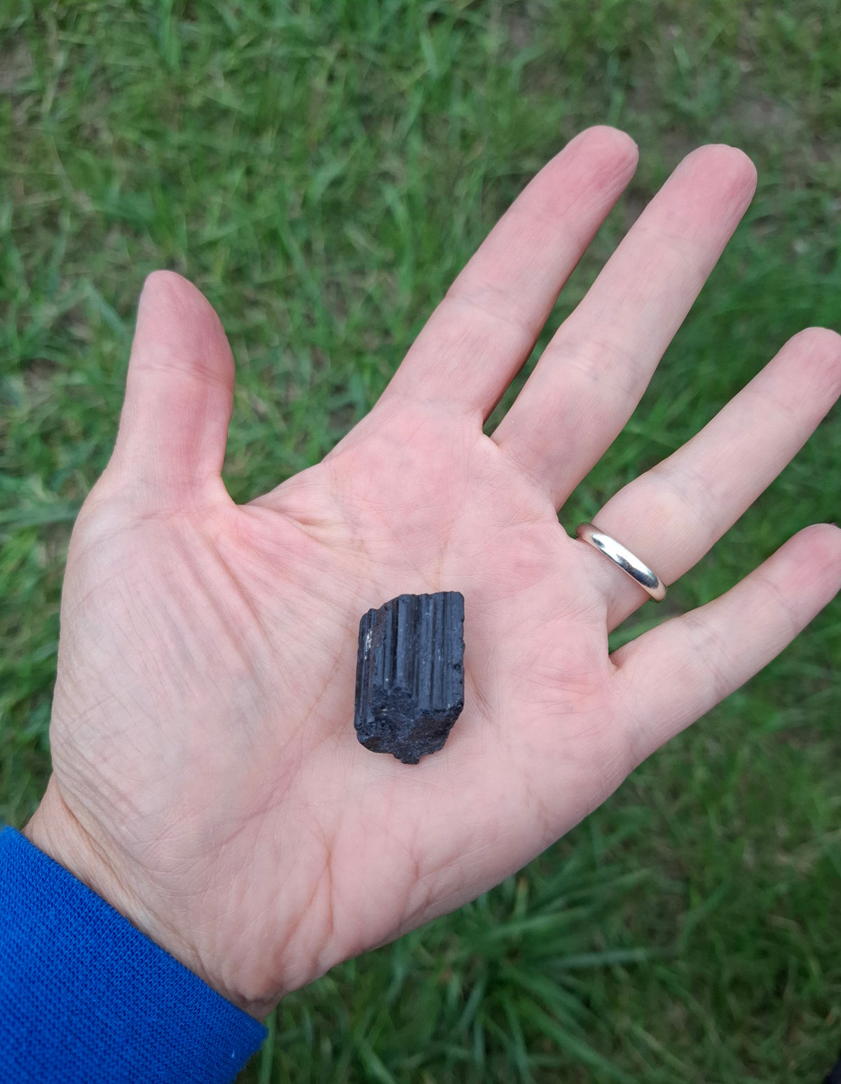 Black Tourmaline RAW, 8.86g, Crystal (Ref: RBT3)