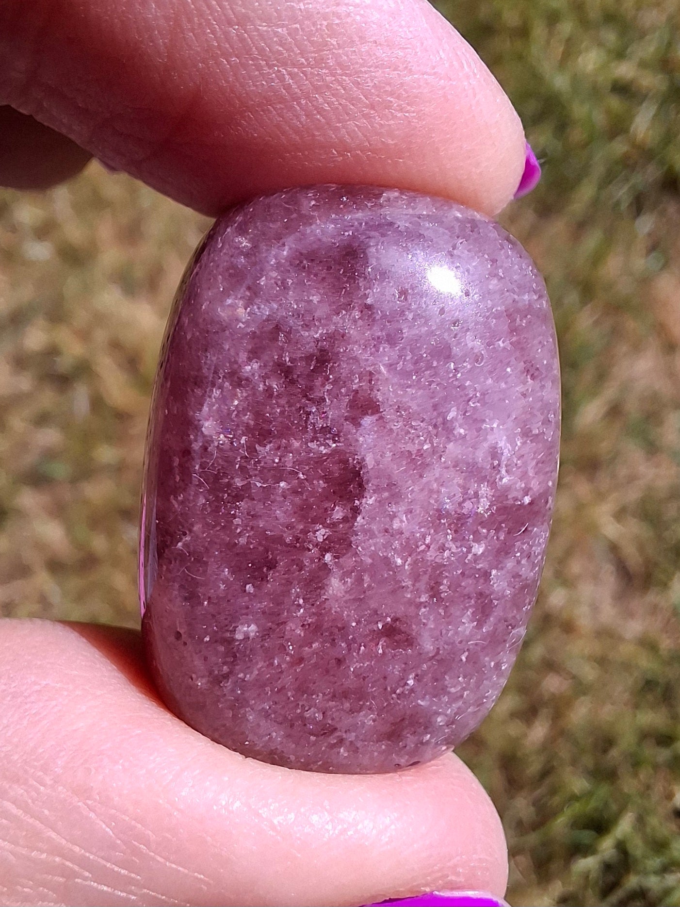Strawberry Quartz, Tumble Stone, Crystal (Ref: T13)