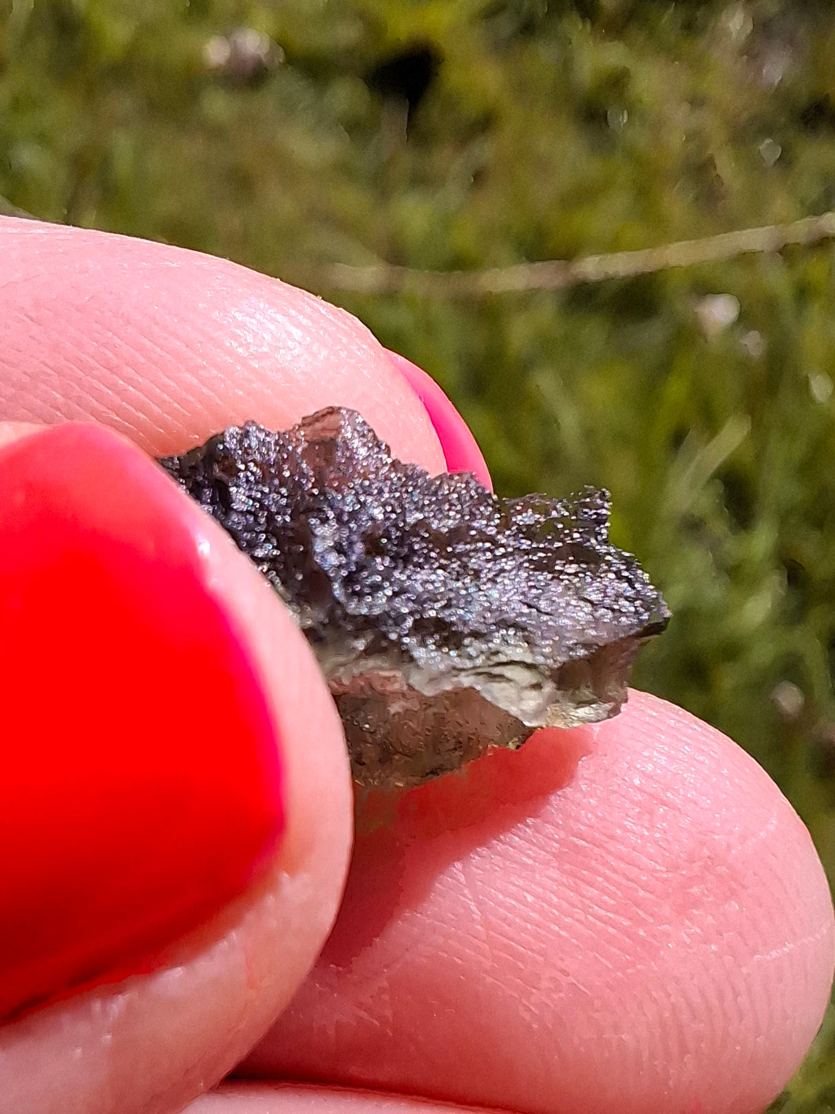 Moldavite Piece, 0.90g, Tektite (Ref: 1412)
