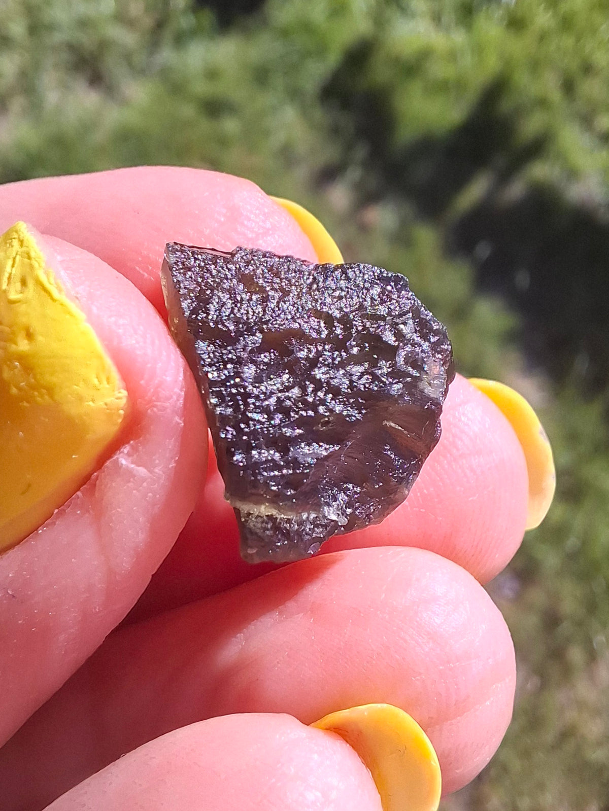 Moldavite Piece, 2.22g, Tektite (Ref: 1514)