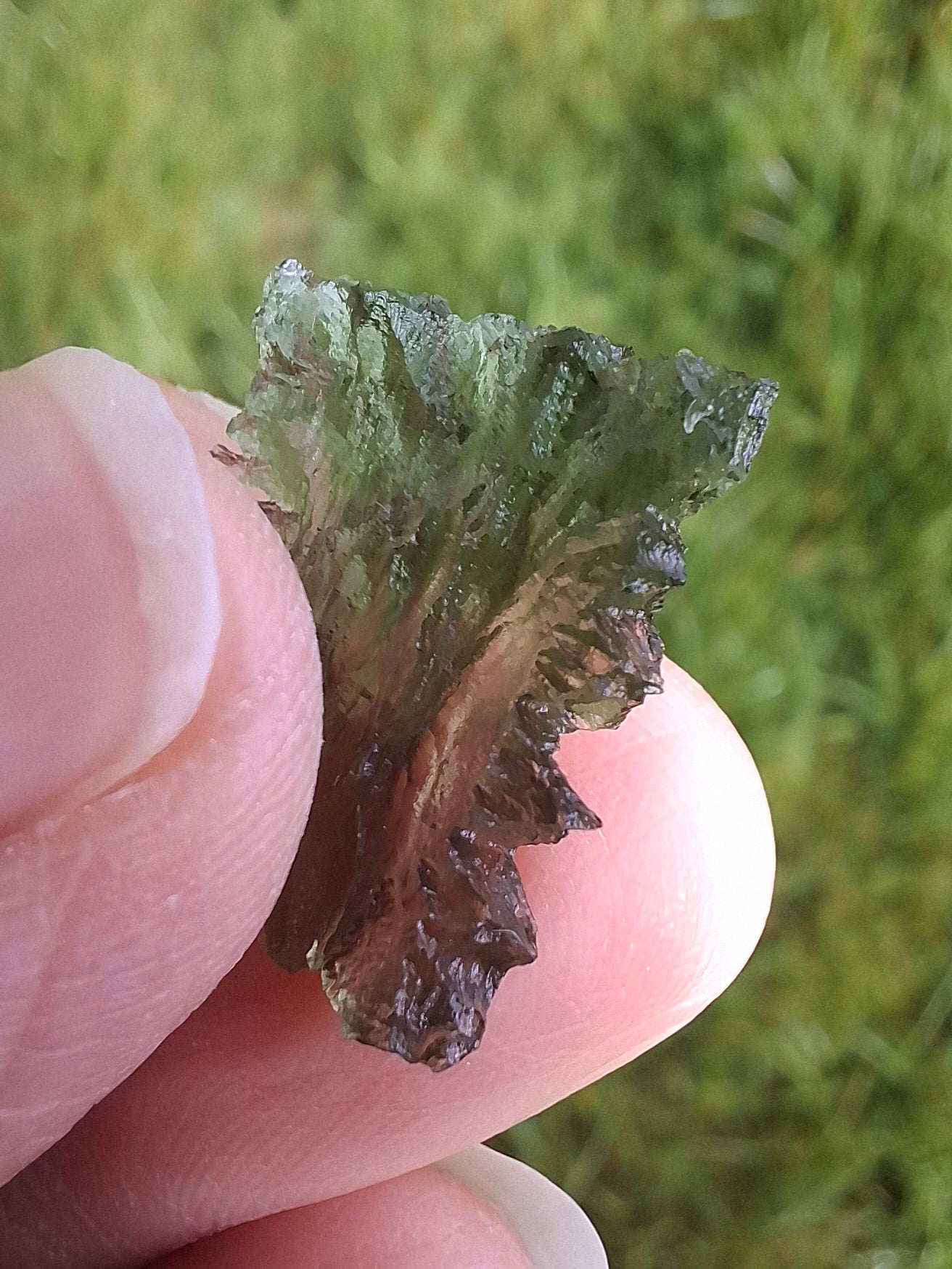 Moldavite Piece, JEZKOVNA BESEDNICE, 1.52g, Tektite (Ref: 1287)