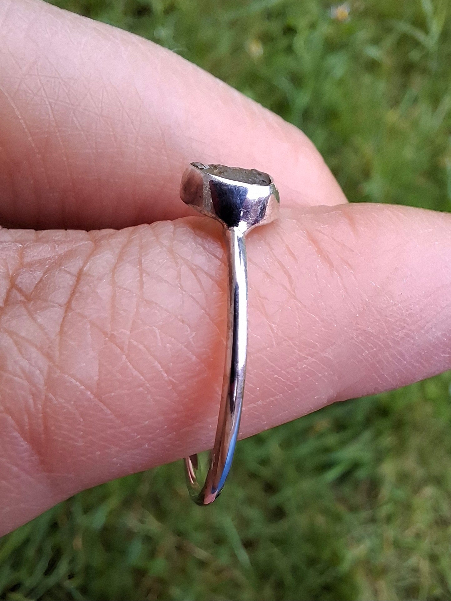 Moldavite Ring, size small S, 925 Silver, Tektite (Ref: R68)