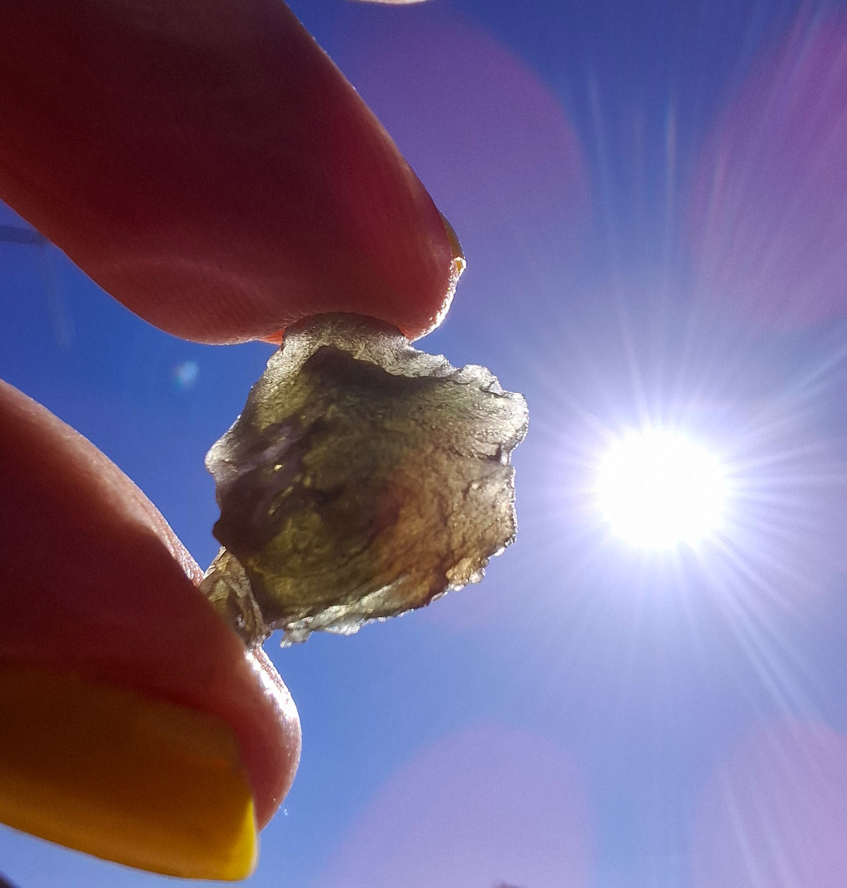 Moldavite Piece, 1.74g, Tektite (Ref: 1513)