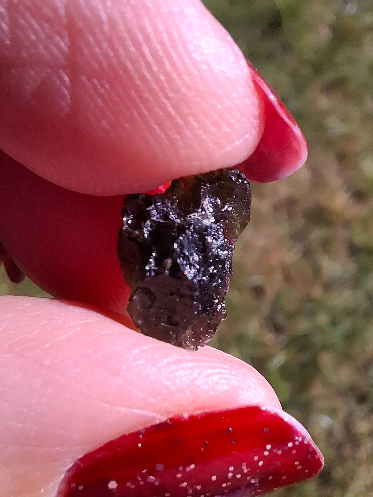 Moldavite Piece, 0.59g, Tektite (Ref: 1465)