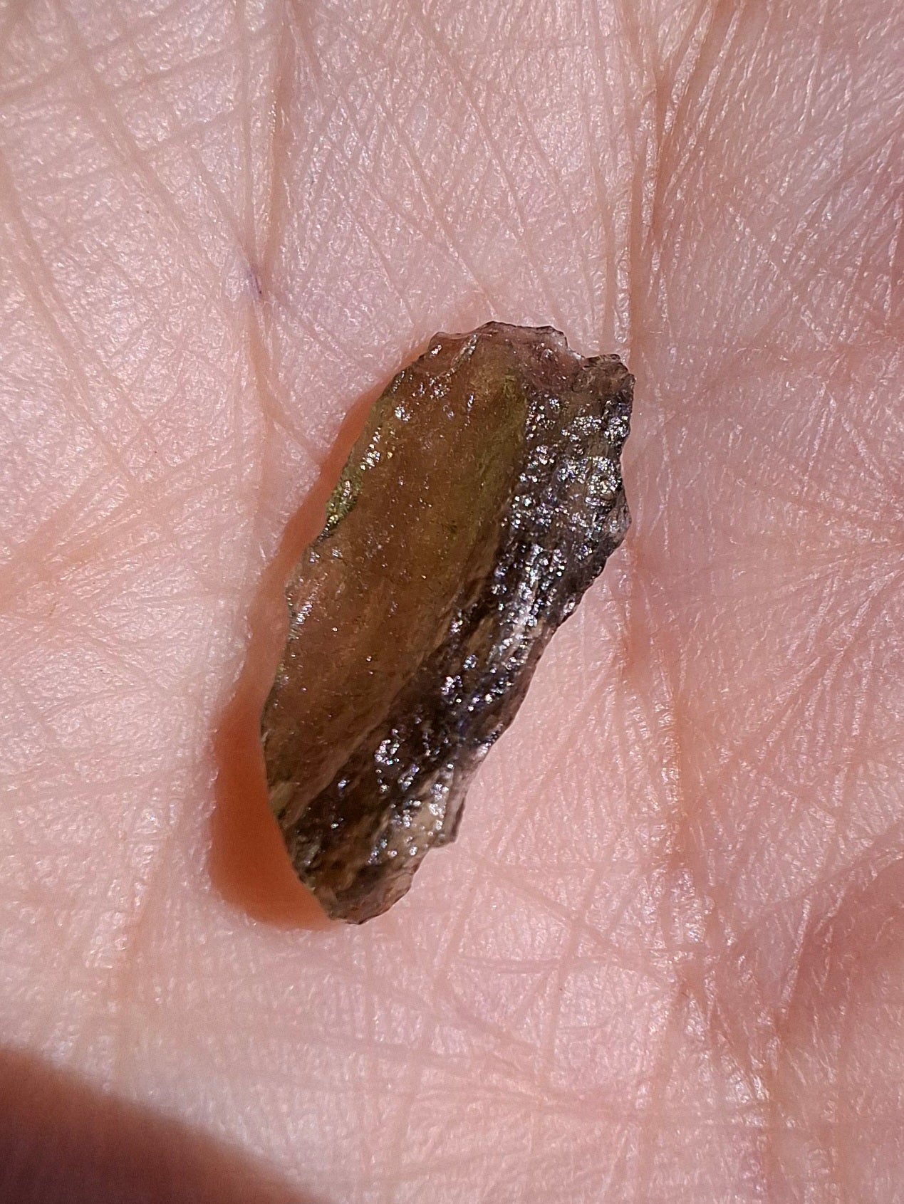 Moldavite Piece, 0.44g, Tektite (Ref: 1420)