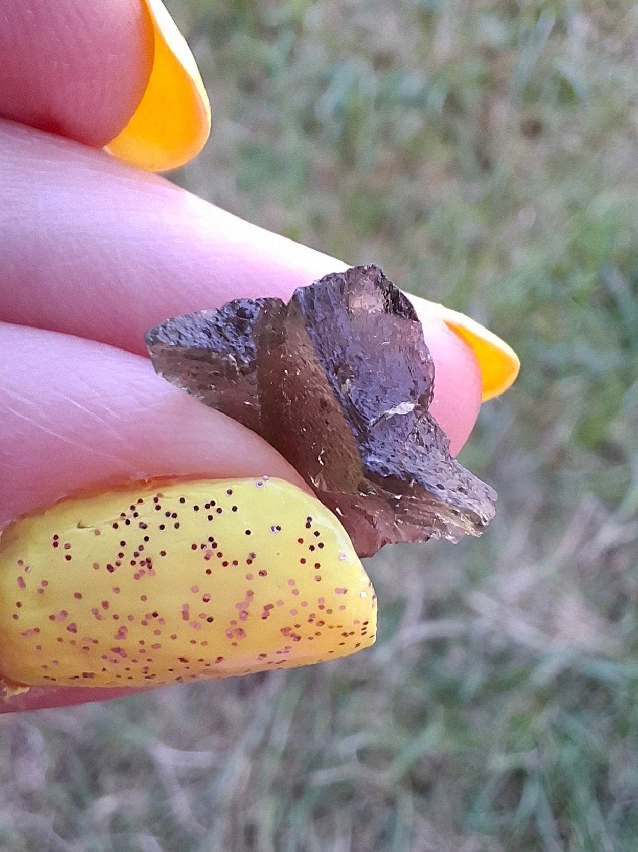Moldavite Piece, 0.87g, Tektite (Ref: 1477)