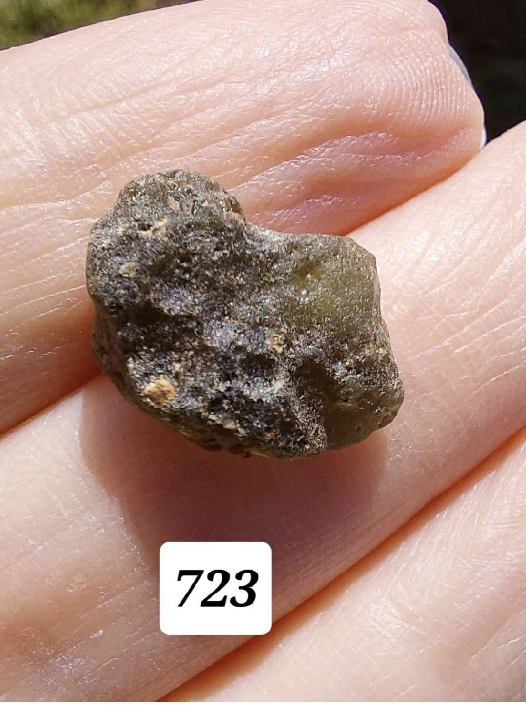 Moldavite Piece, 1.14g, Tektite (Ref: 723)