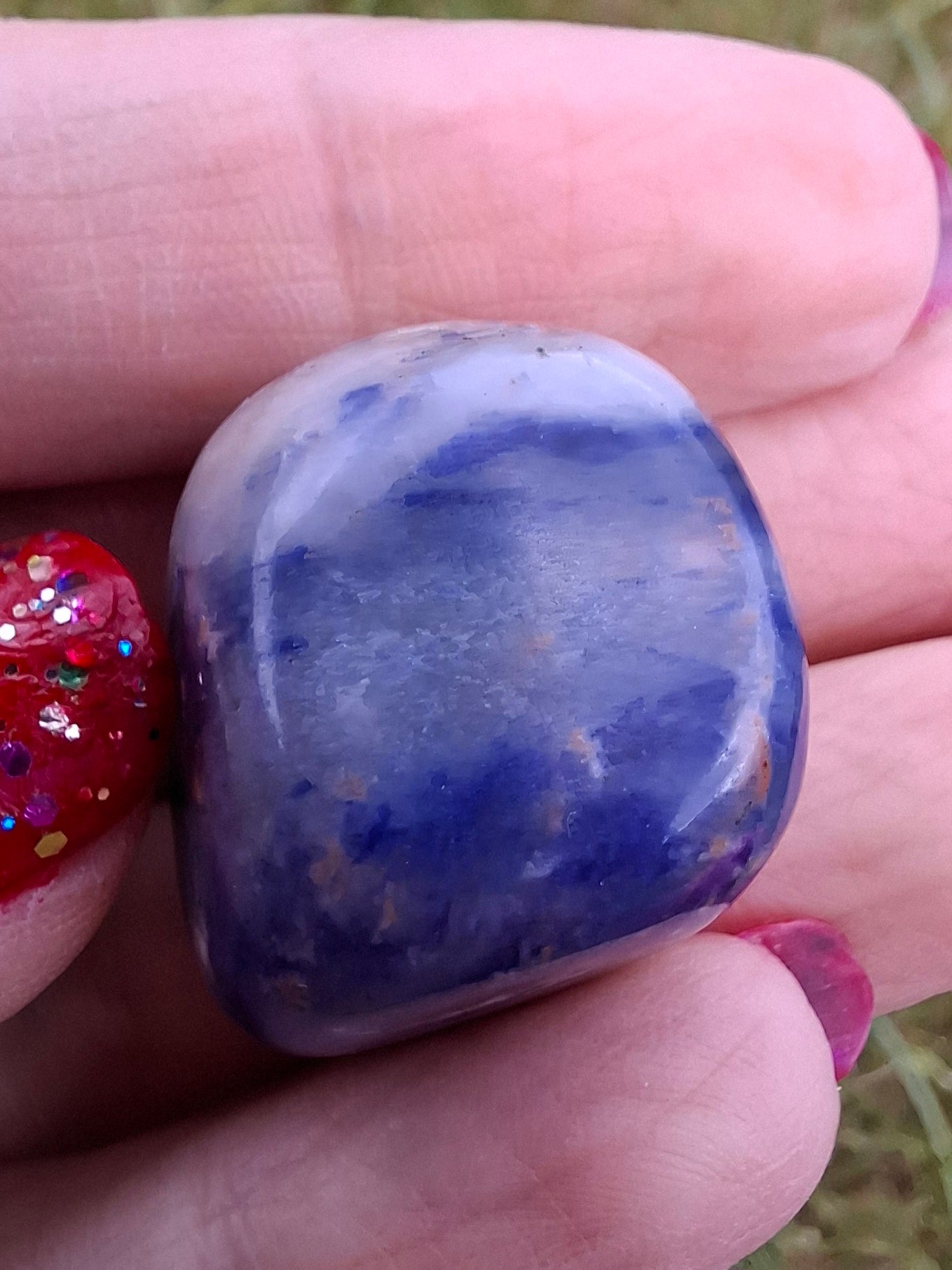 Sodalite, Tumble Stone, Crystal (Ref: T152)
