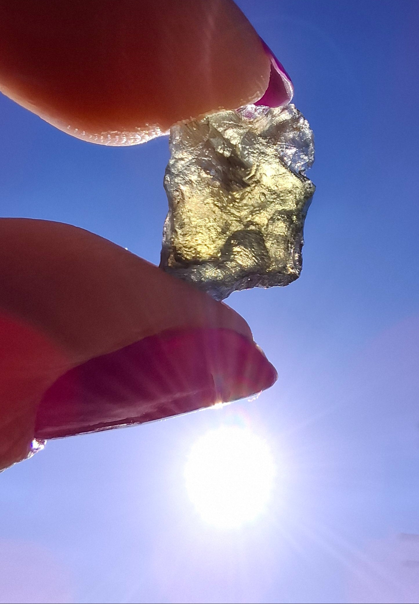 Moldavite Piece, 0.82g, Tektite (Ref: 1454)