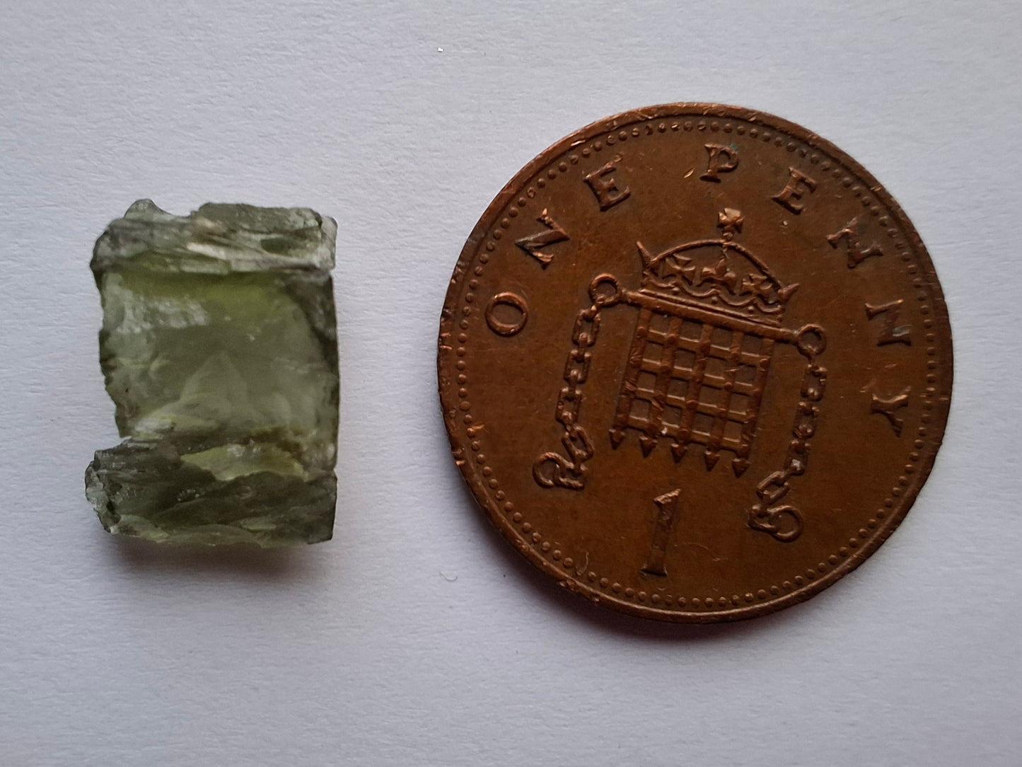 Moldavite Piece, 0.56g, Tektite (Ref: 1474)