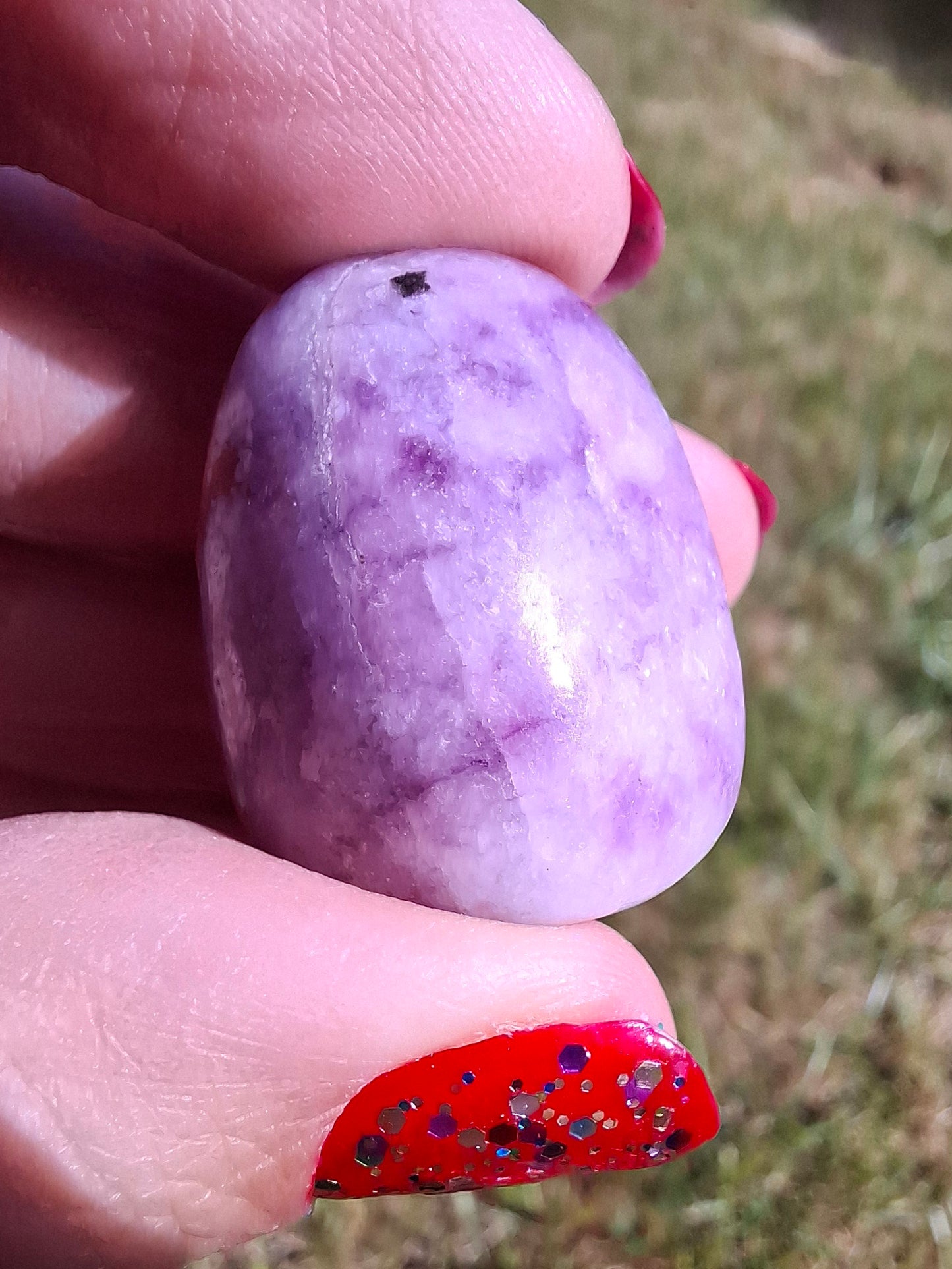Lepidolite, Tumble Stone, Crystal (Ref: T113)