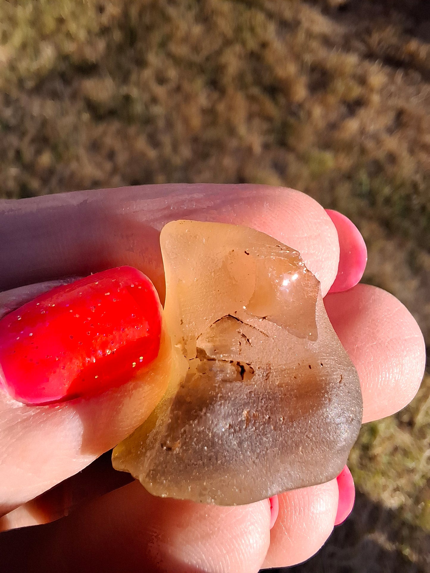 Libyan Desert Glass (darker) Piece, 7.00g, Tektite (Ref: L1373)