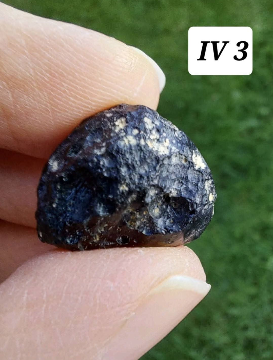 Ivory Coast (Ivorite), RAREST TEKTITE IN THE WORLD, 4.01g, Tektite (Ref: IV3)
