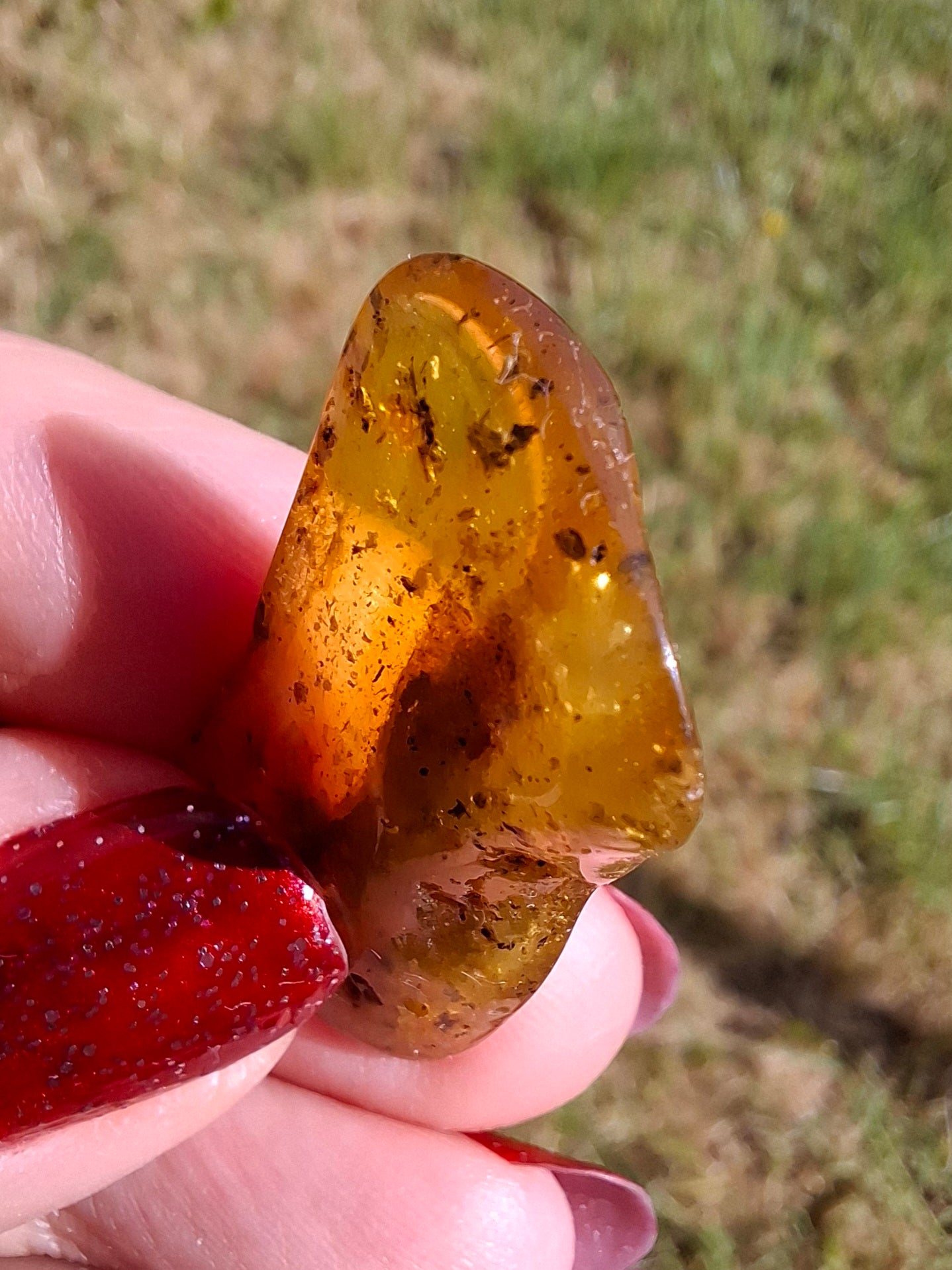 Baltic Amber, 1.84g, Fossil (Ref: A193)