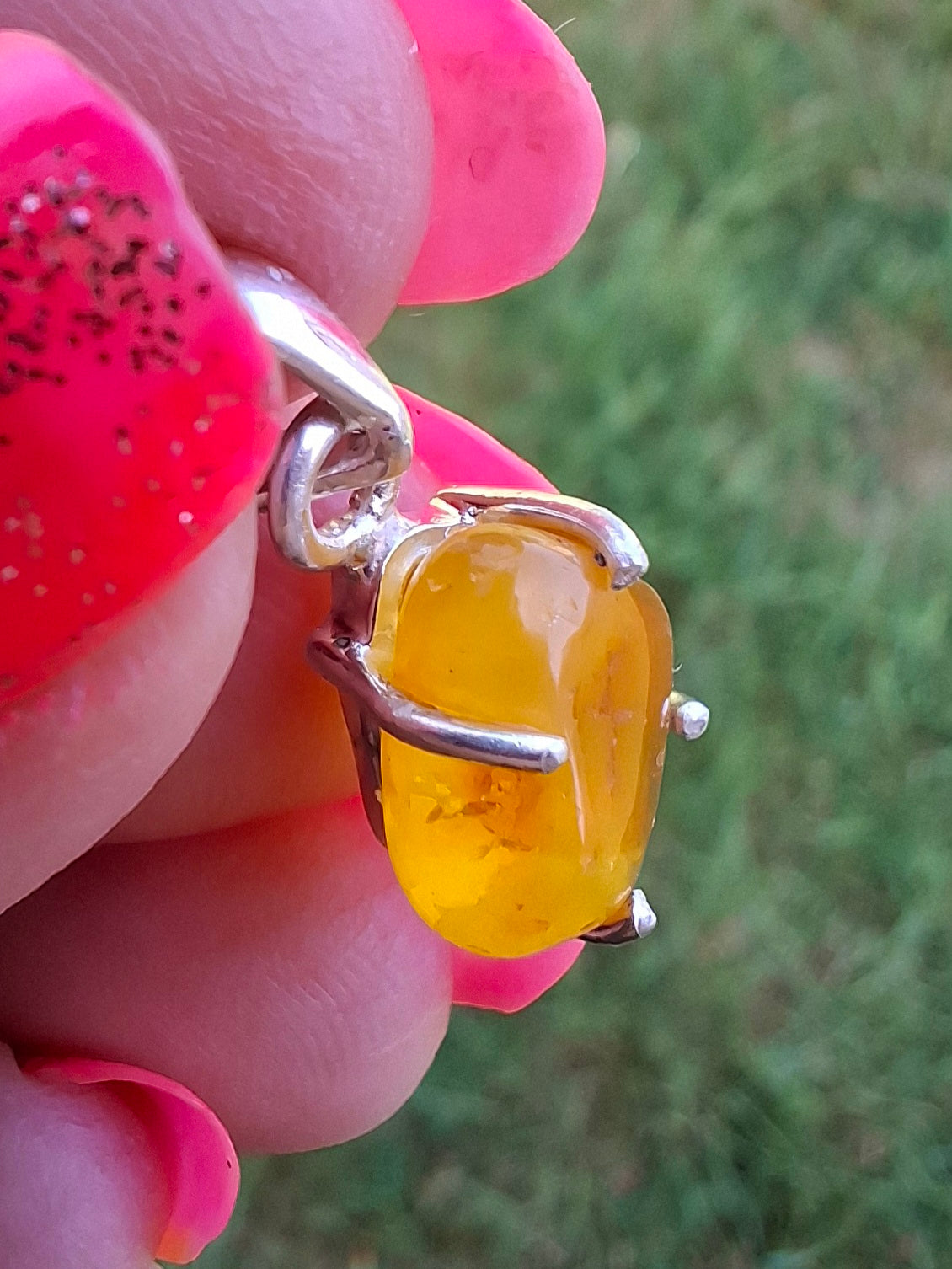 Baltic Amber Pendant, 925 Silver, Fossil (Ref: AP28)