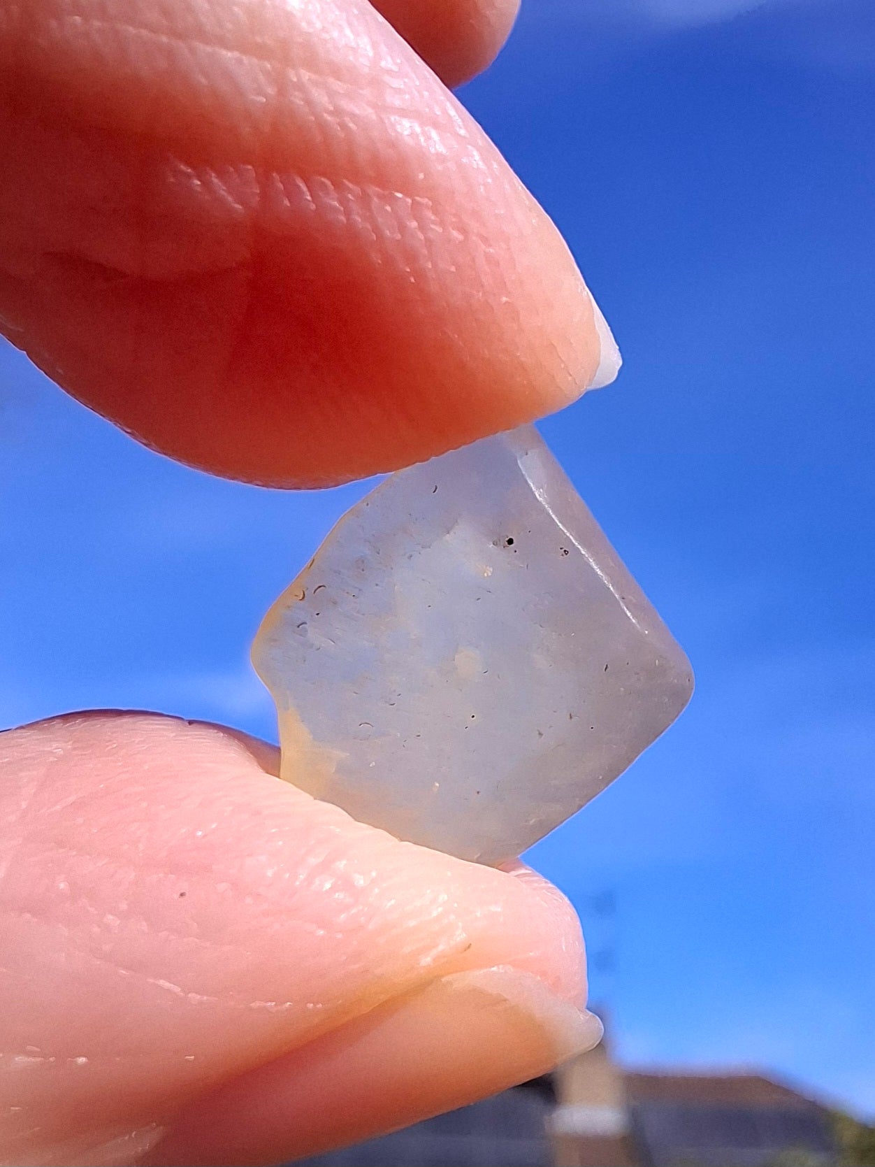Libyan Desert Glass small Piece, 0.87g, Tektite (Ref: L1352)