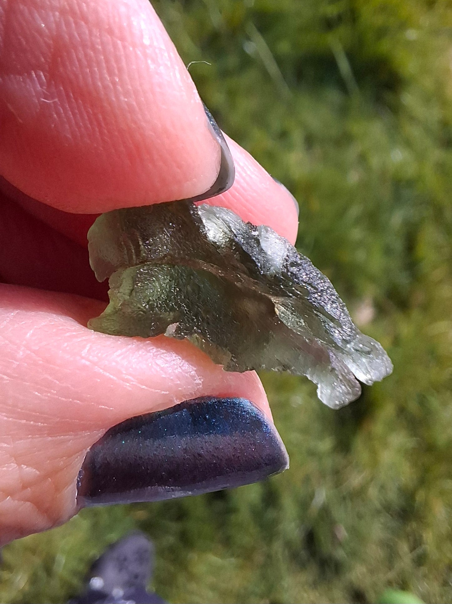 Moldavite Piece, 1.94g, Tektite (Ref: 1390)