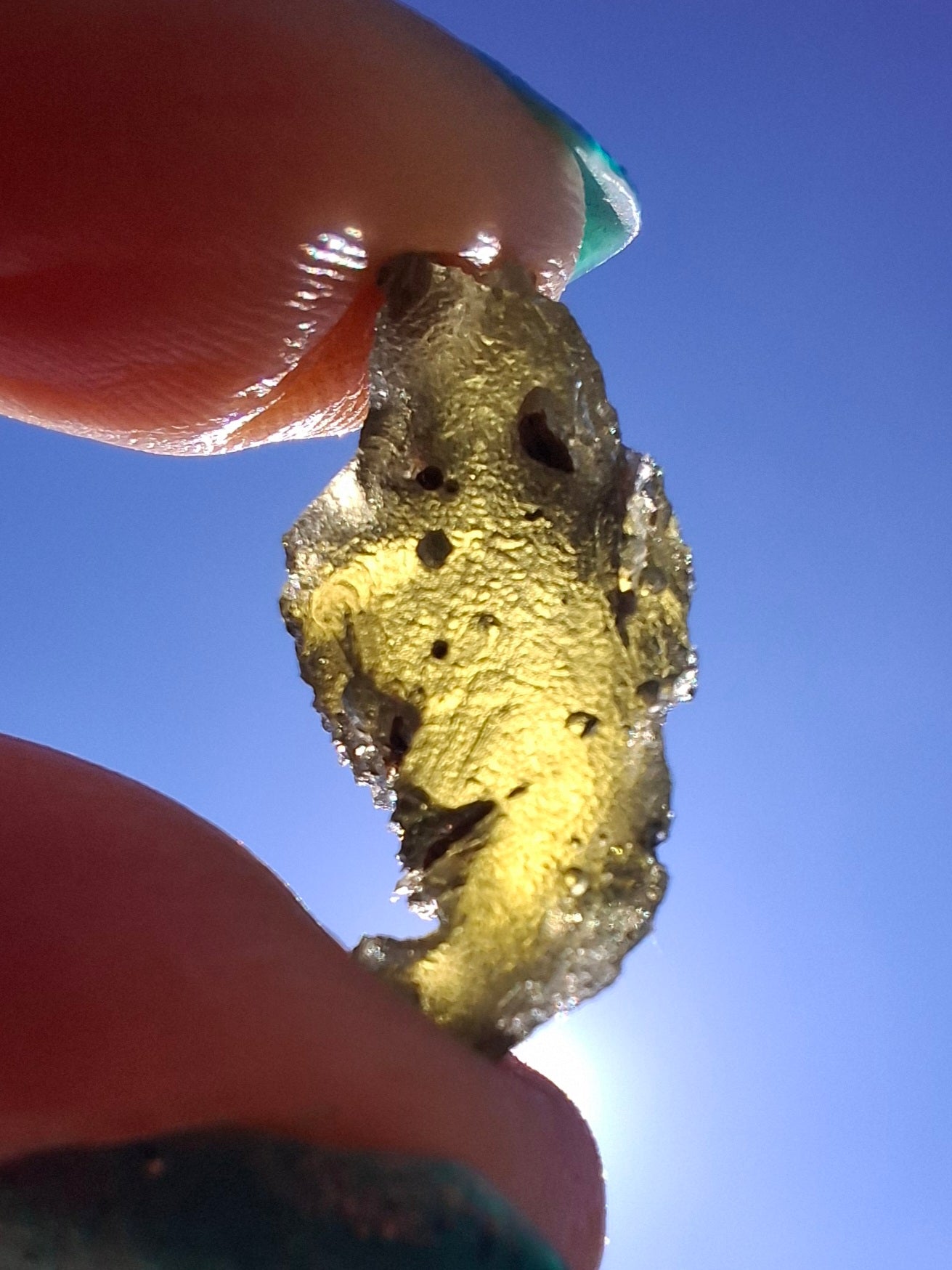 Moldavite Piece, 1.67g, Tektite (Ref: 1423)