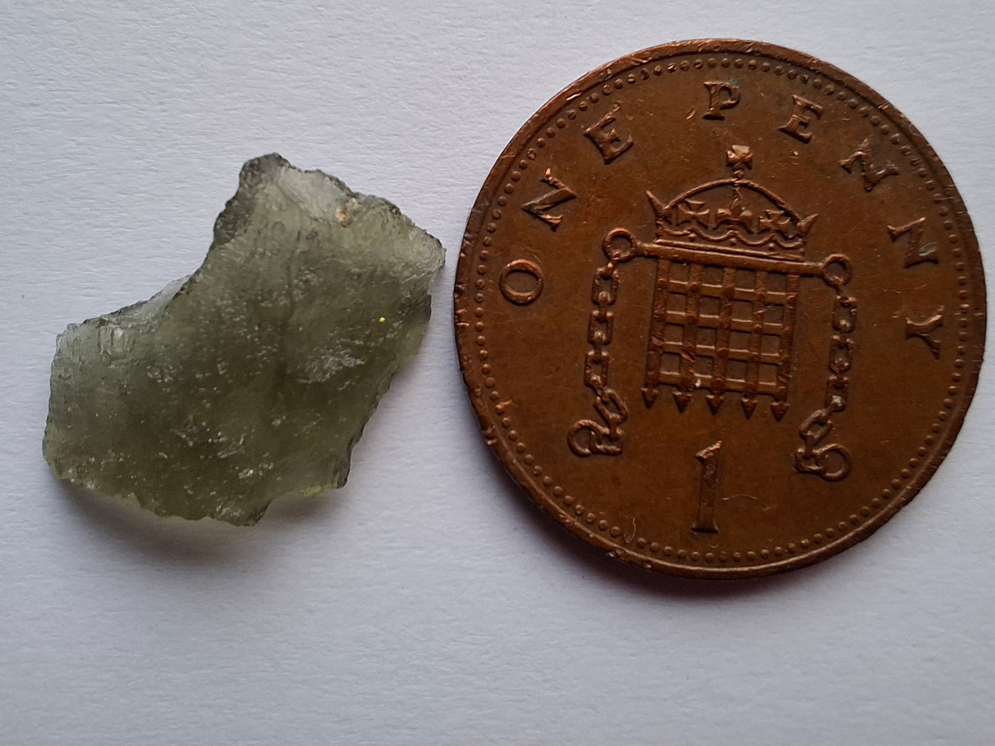 Moldavite Piece, 0.48g, Tektite (Ref: 1480)