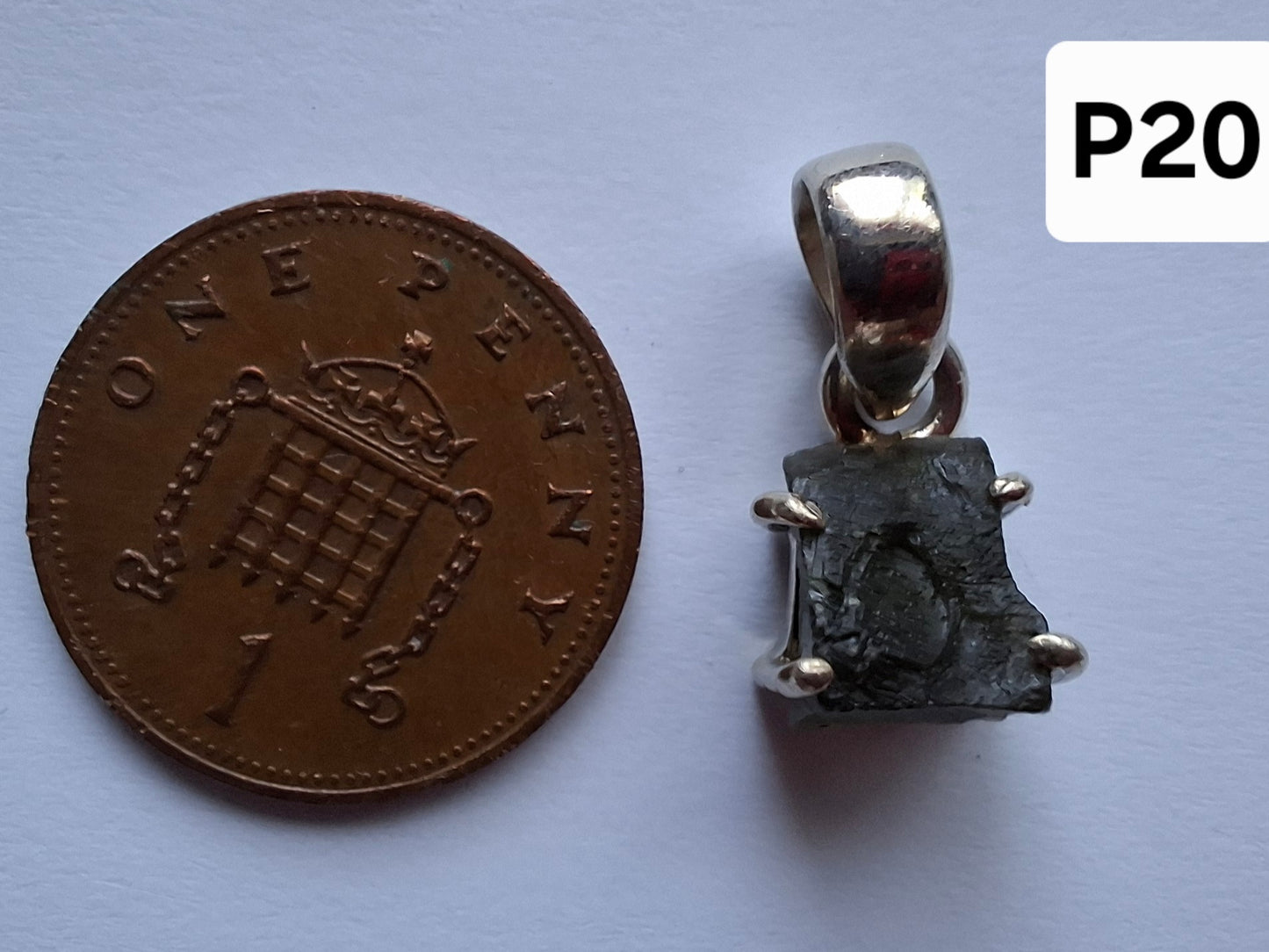 Moldavite Claw Pendant, 925 Silver, Tektite (Ref: P20)
